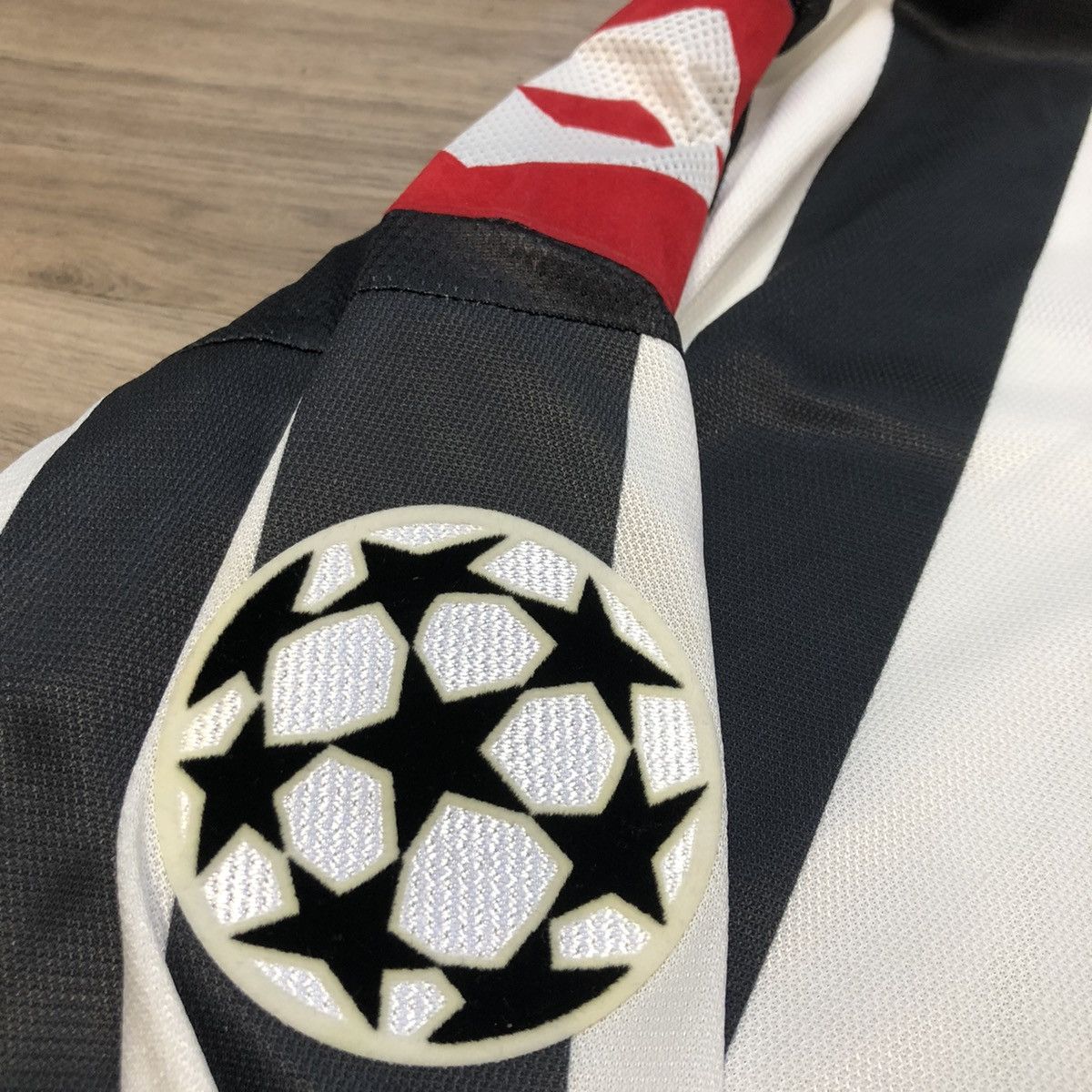 BLOKE × Lotto × Soccer Jersey Juventus 01/02 champion league