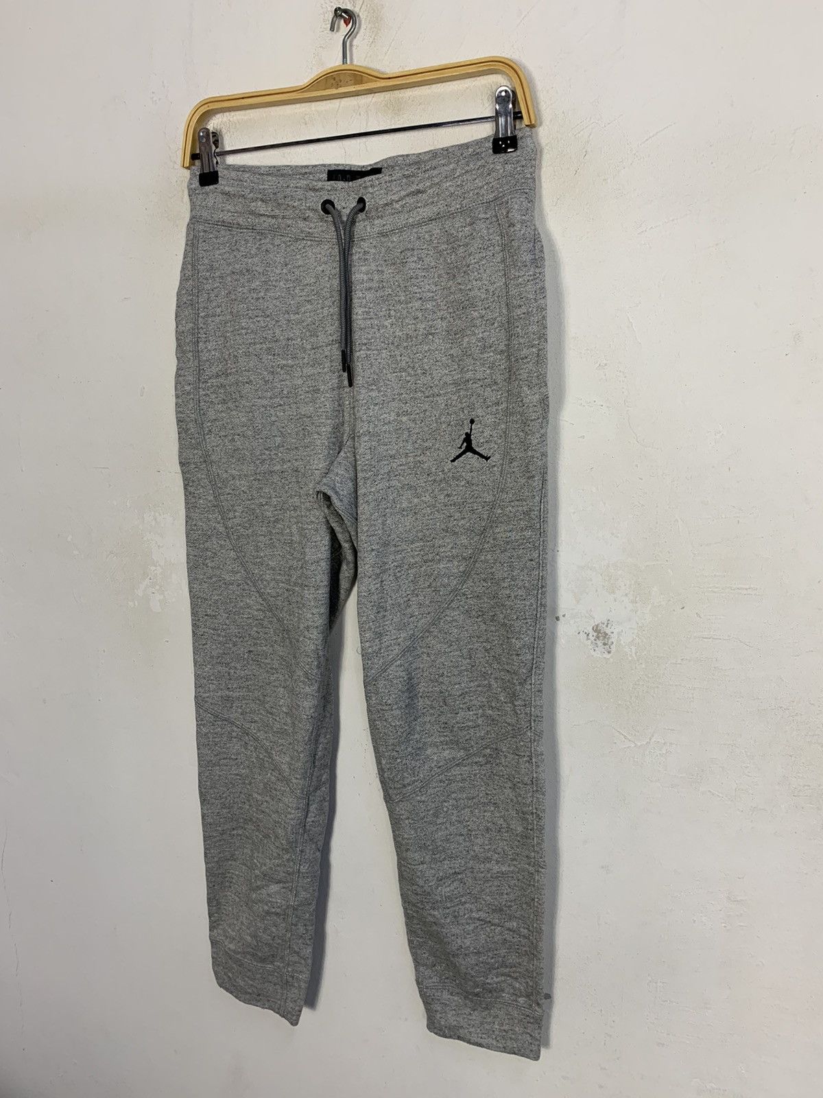 Jordan Brand Hype Air Jordan Sweat Jogger Pant Stretchable Waist Unisex Size 28" / US 6 / IT 42 - 4 Thumbnail