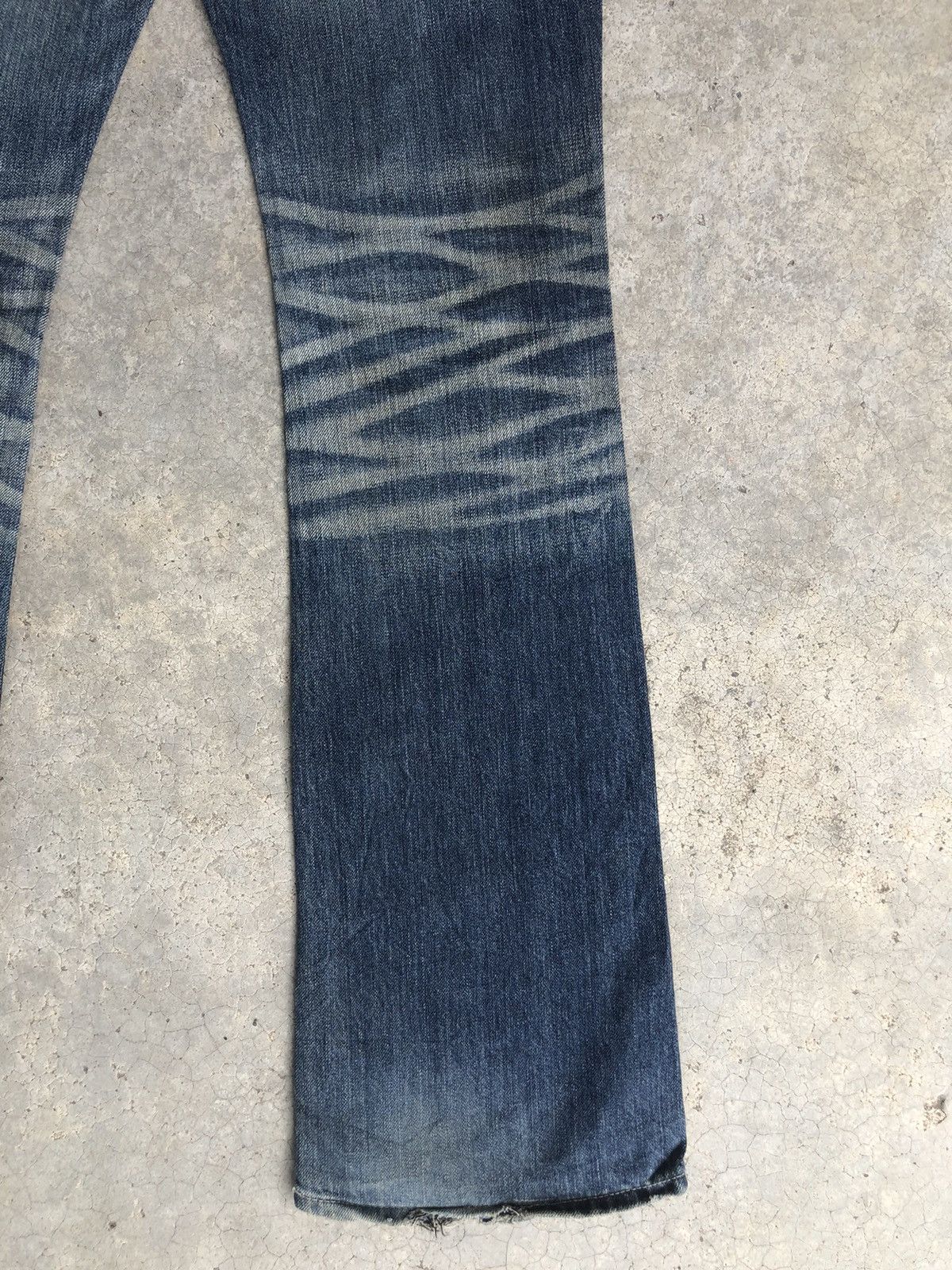 Murder License Japanese Murder License Flared Jeans Distressed Jeans Size US 30 / EU 46 - 14 Thumbnail