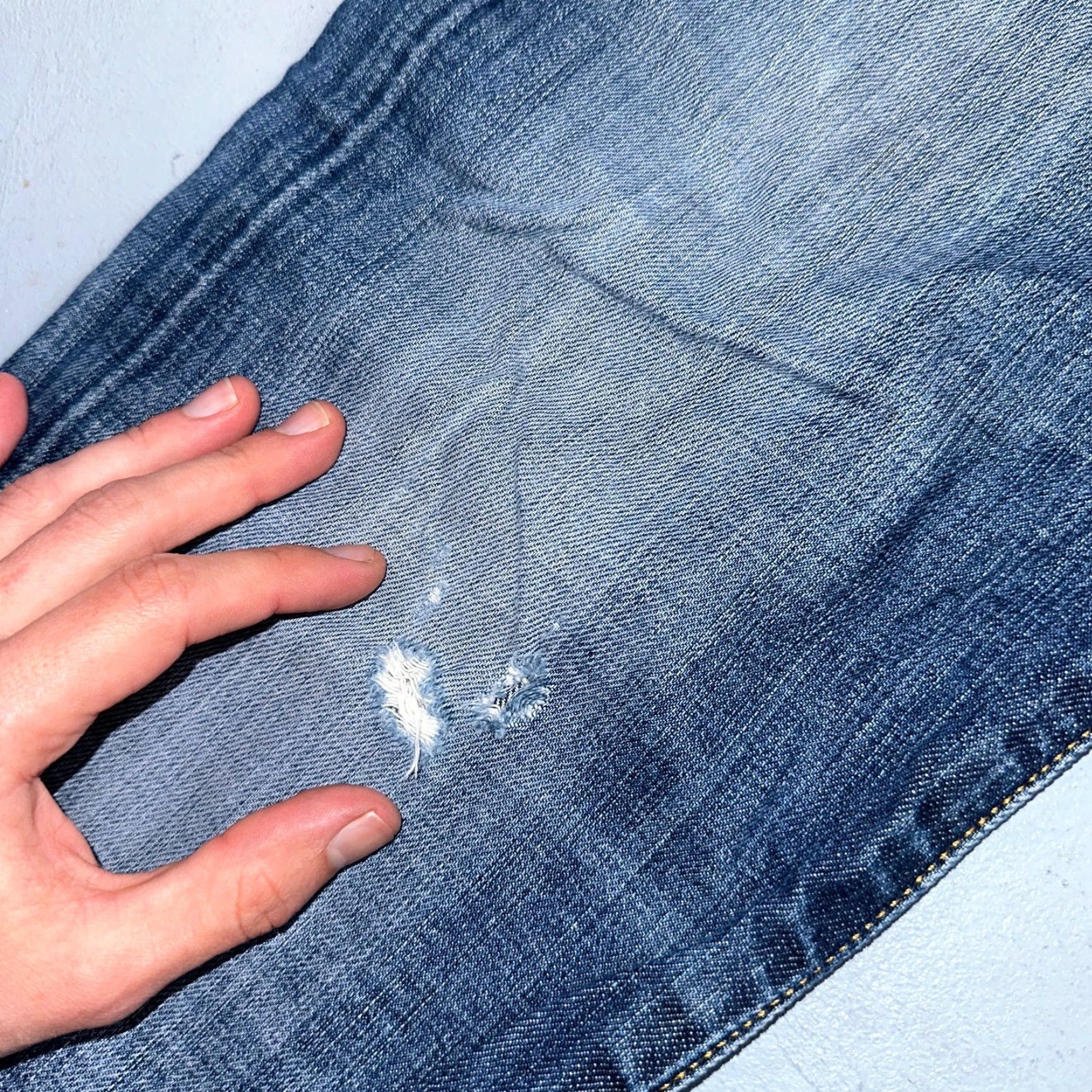Levi's Levis 501 Vintage Y2K Straight Jeans Blue 34x34 90s Mens Denim Cotton Regular Button Closure Mid Rise 27 Inseam 501 Series Size US 34 / EU 50 - 6 Thumbnail