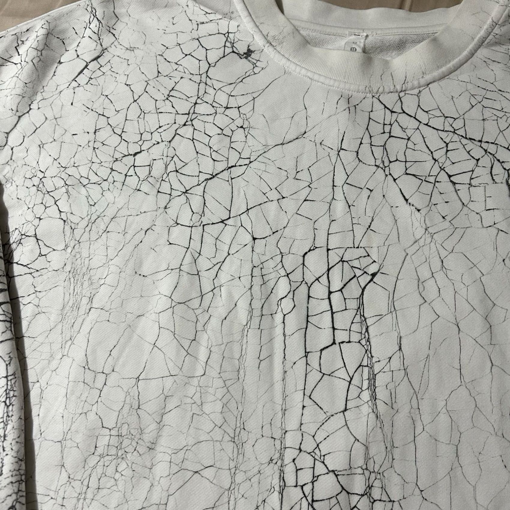 Lululemon Lululemon Sweatshirt Women’s Oversized Crackle Crew Size 10 White Pullover Activewear Crewneck - Womens Size L / US 10 / IT 46 - 3 Thumbnail