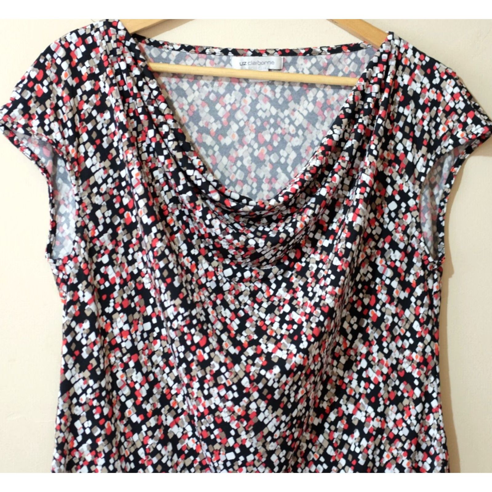 Liz Claiborne LIZ CLAIBORNE Short Sleeve Stretch Blouse Cowl Neck Size L Multicolor Polyester/Spandex Womens Blouse Shirts 21" Bust 24.5" Length Size L / US 10 / IT 46 - 2 Thumbnail