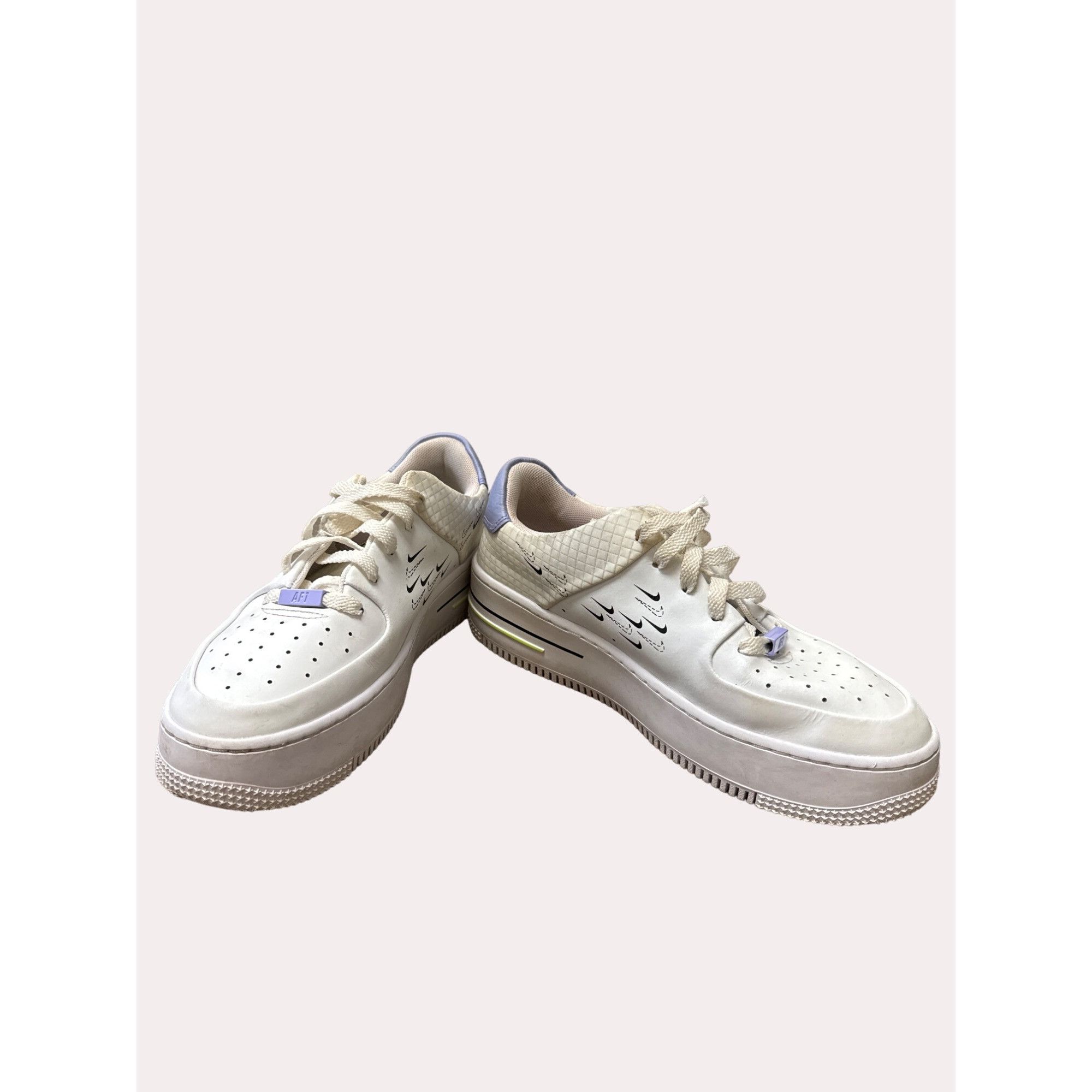 Nike Nike CU4770-100 women’s AF1 Sage Easter white sneakers shoes Size US 8.5 / IT 38.5 - 1 Thumbnail