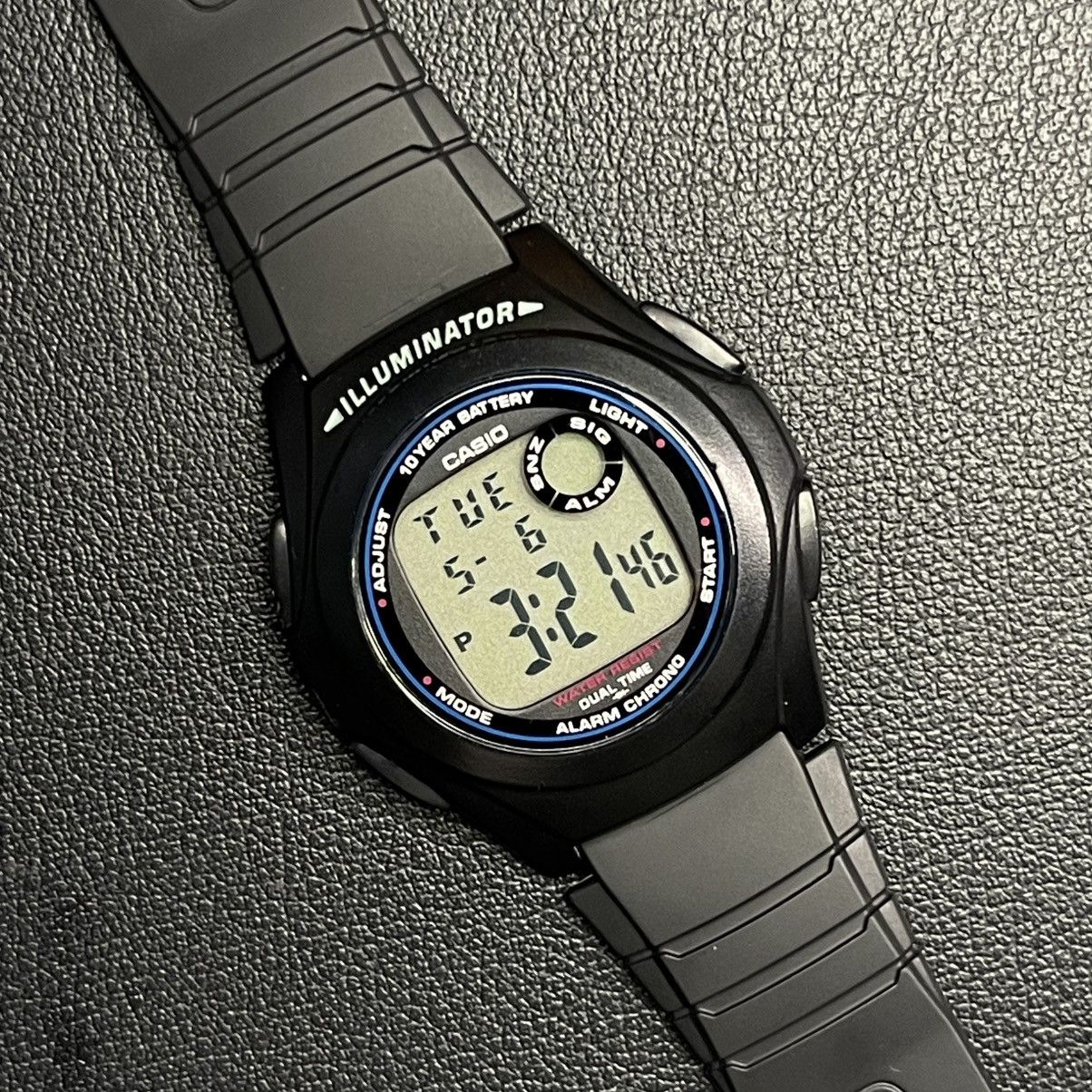 Casio Illuminator Digital Watch (Preowned- Mint) in Black, Men's