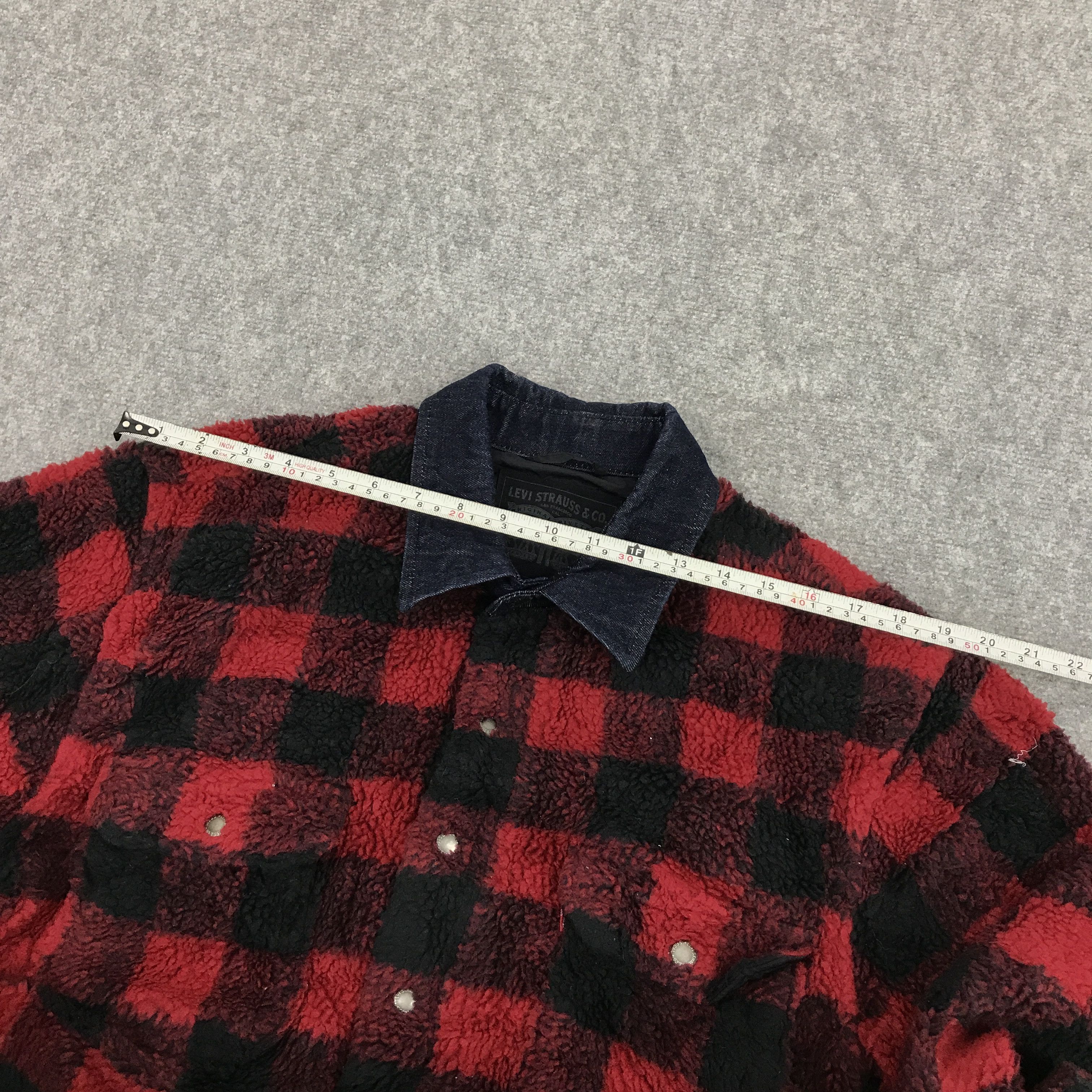 Japanese Brand × Levi's × Levi's Vintage Clothing LEVIS SHERPA SNAP BUTTON FLANNEL DESIGN JACKET Size US L / EU 52-54 / 3 - 6 Thumbnail