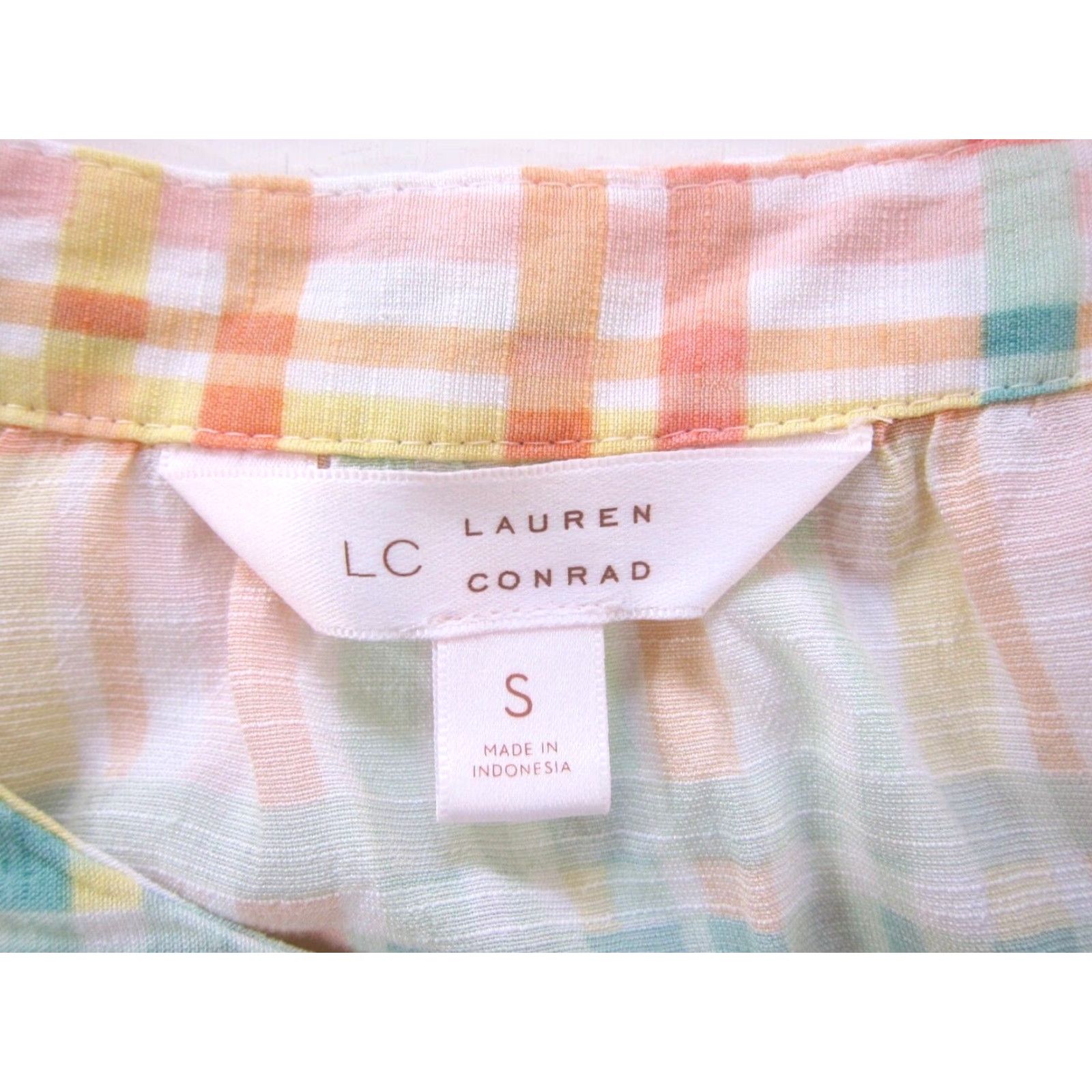 Lauren Conrad Lauren Conrad Plaid Blouse 3/4 Sleeve Tunic Green S Womens V-Neck White Pink Size S / US 4 / IT 40 - 4 Thumbnail