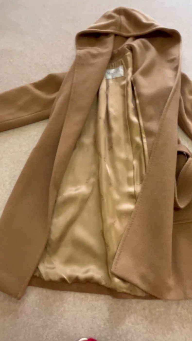 Max Mara Max Mara Rialto coat, bathrobe with hood Size S / US 4 / IT 40 - 1 Thumbnail