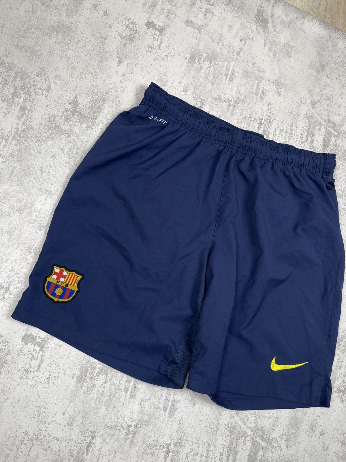 Nike Nike FC Barcelona 2013/14 Training Dri-FITPerformance Shorts Size US 35 - 5 Thumbnail