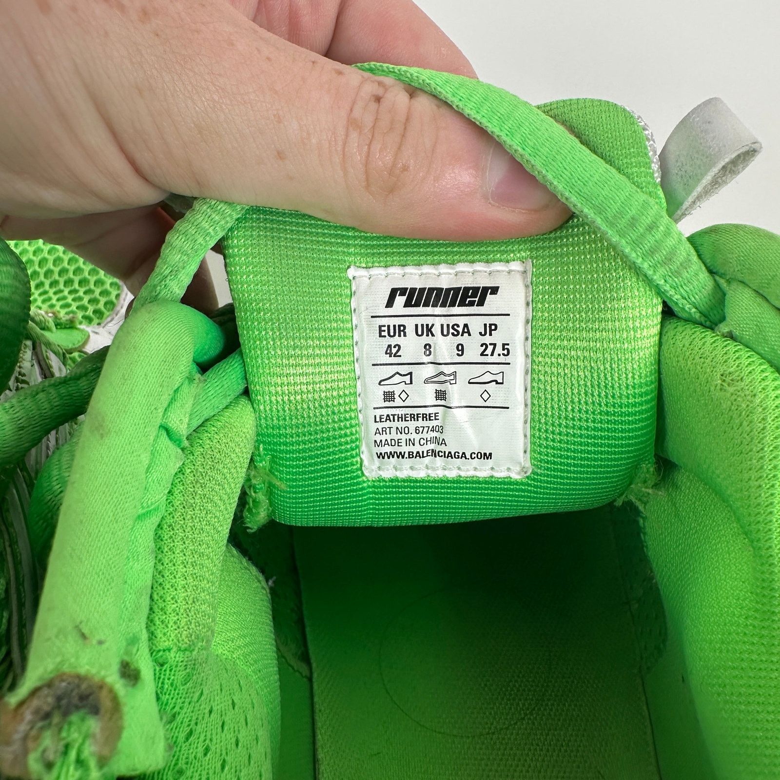 Balenciaga Balenciaga Neon Green Runners Size 42 Size US 9 / EU 42 - 7 Thumbnail