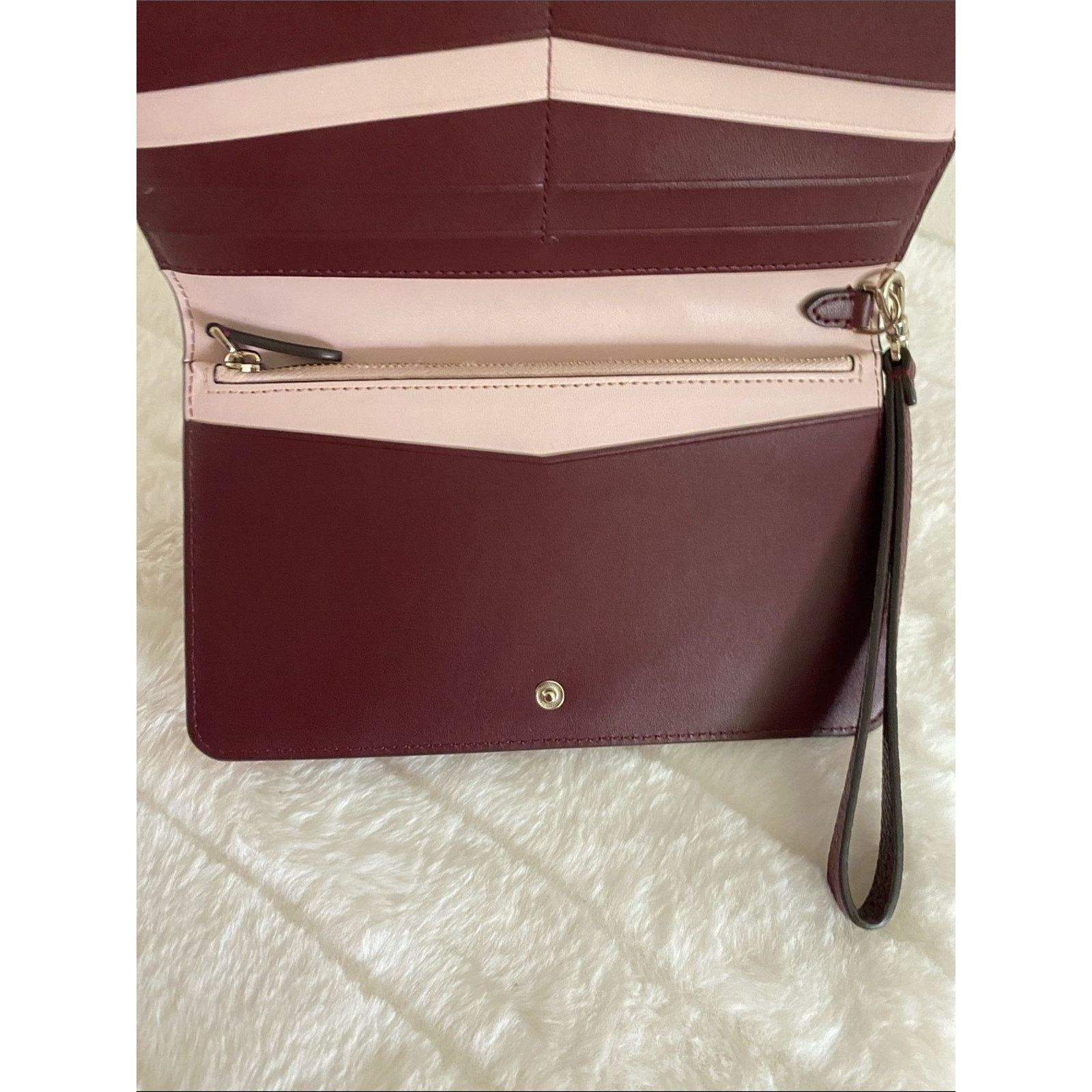 Kate Spade Kate Spade Kourtney Chevron Medium Clutch Wallet Wristlet Size ONE SIZE - 5 Thumbnail