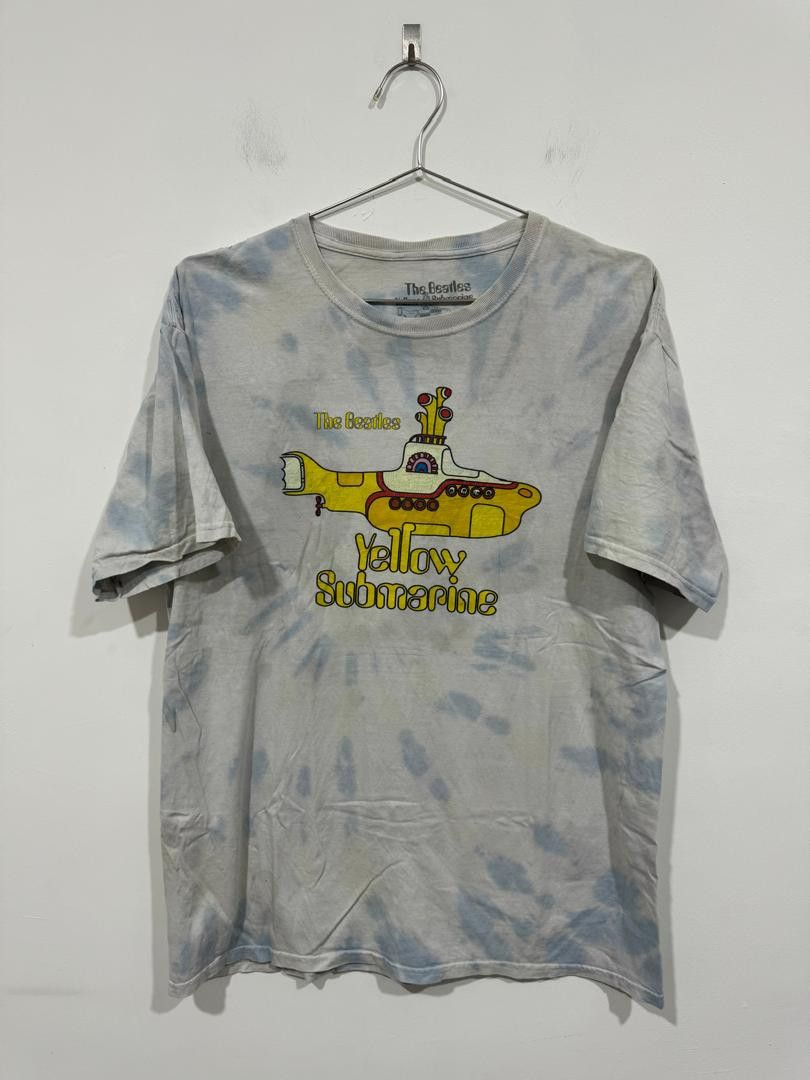 The Beatles 'Yellow Submarine' Tie outlet Dye Band Tee (Size L)