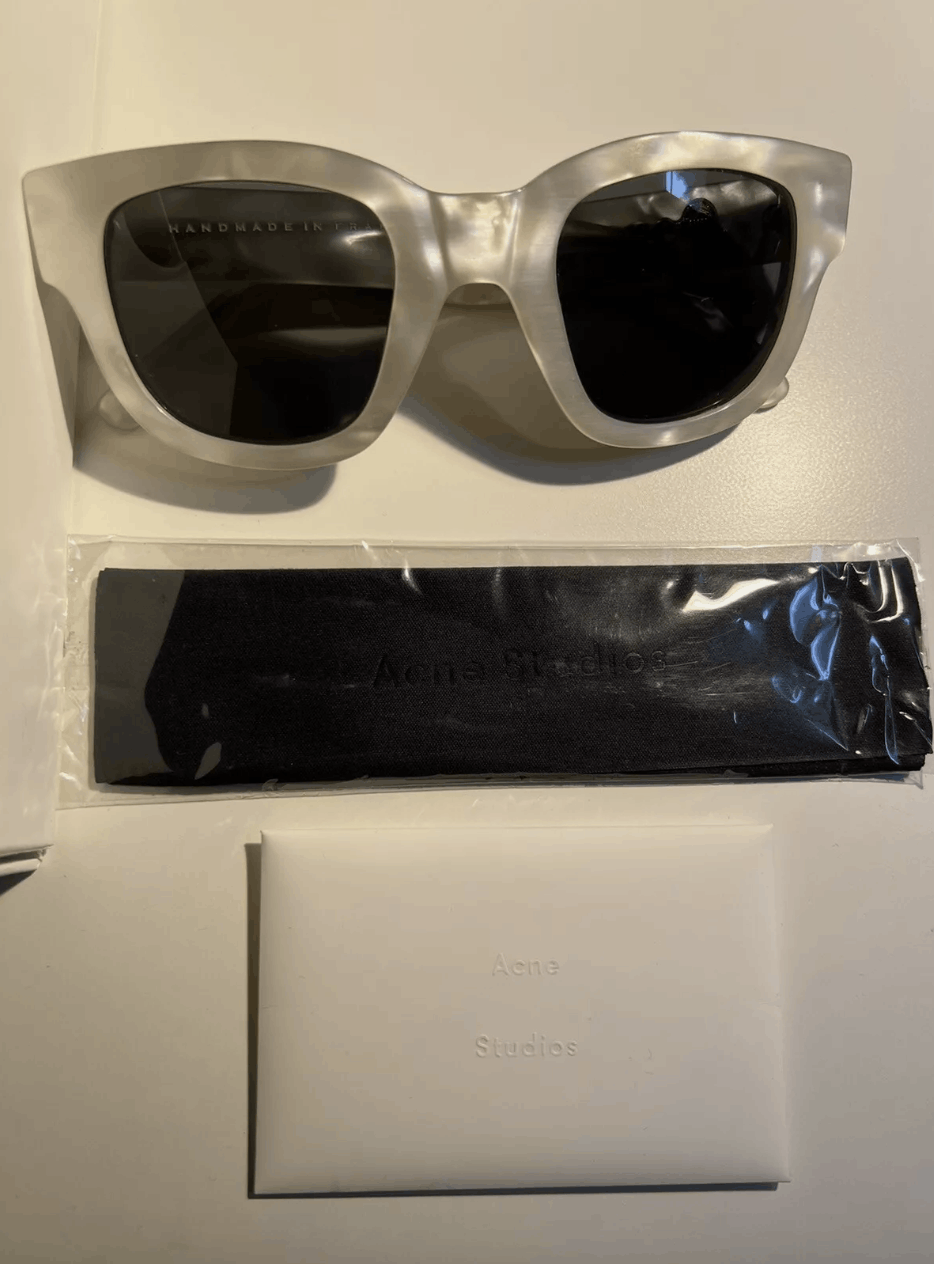 Acne Studios Acne Studios Sunglasses. Frame. Pearly color. Gently worn. Size ONE SIZE - 2 Thumbnail
