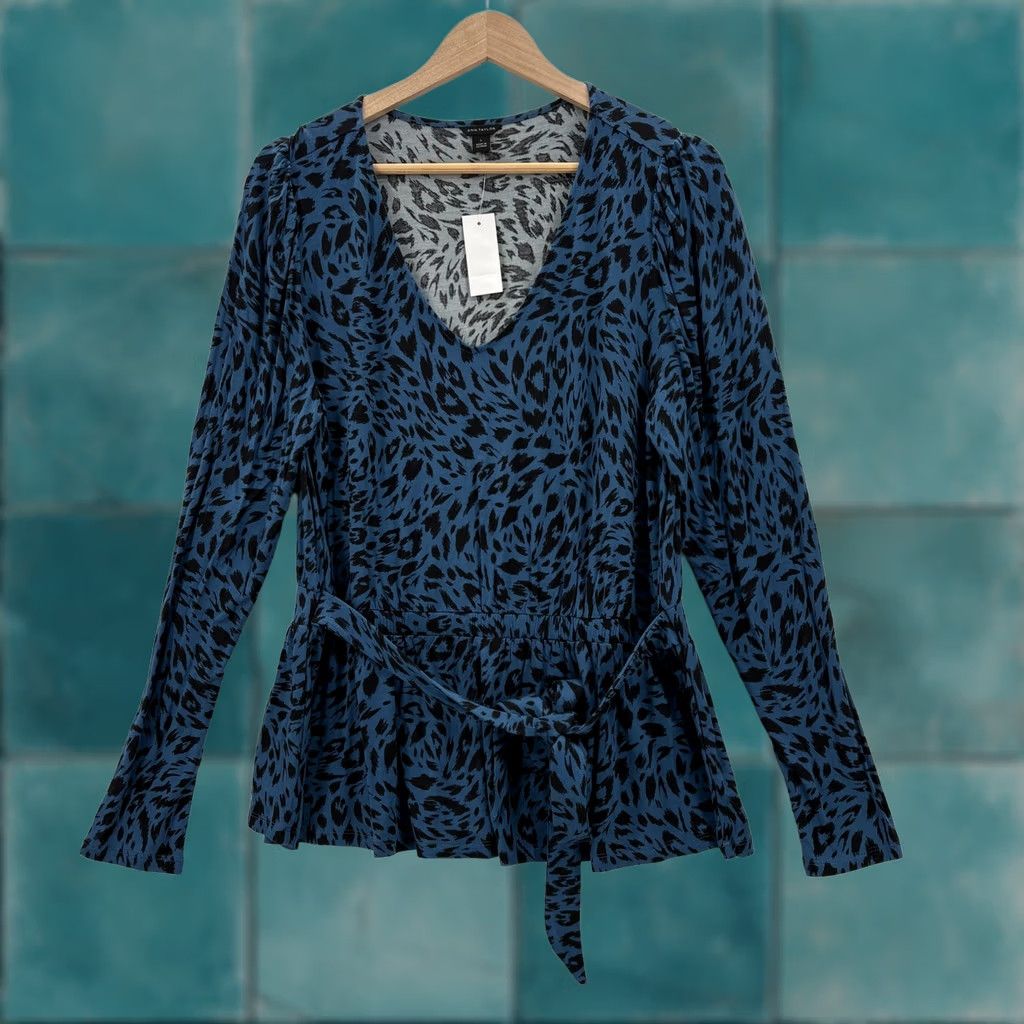 Ann Taylor Ann Taylor Blouse Womens L Blue Animal Print V Neck Tie Waist Peplum NWT Size L / US 10 / IT 46 - 1 Thumbnail