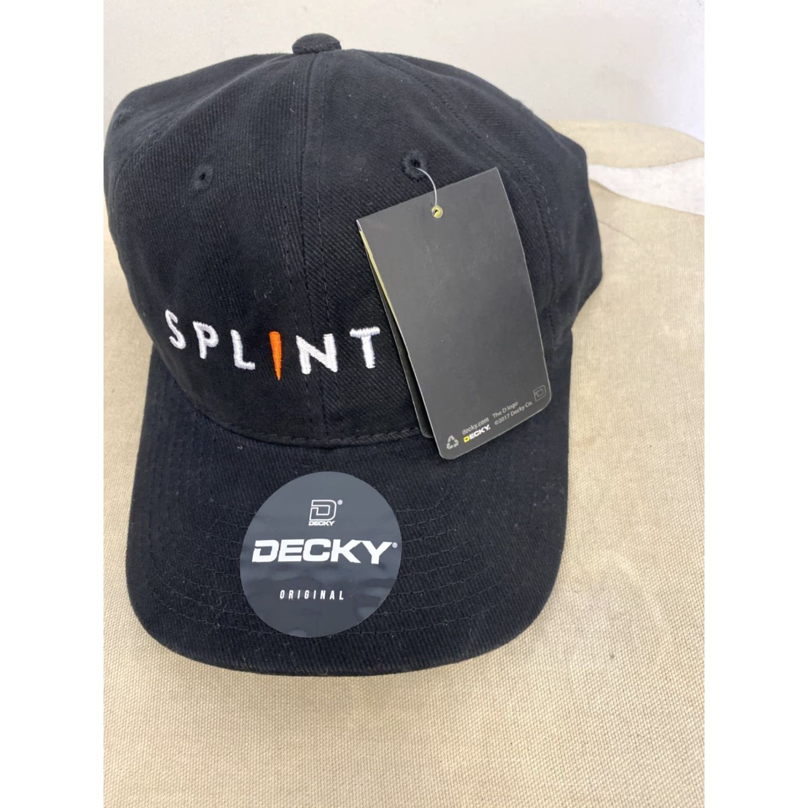 Vintage Decky Classic Strap Back Hat Cap Cap Curved Brim Black NWT /594 Size ONE SIZE - 2 Thumbnail