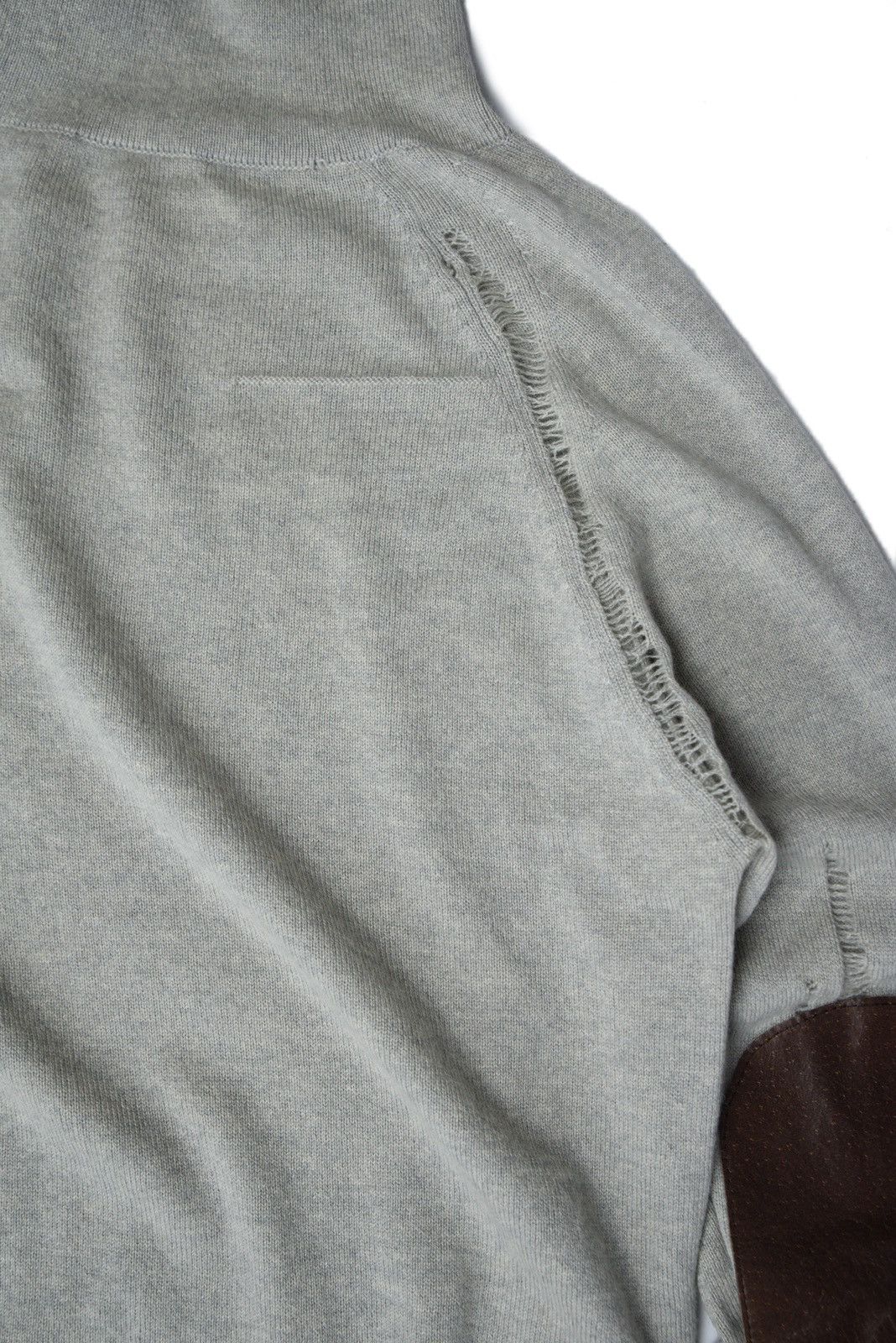 Dior Dior Homme FW04 Distressed Cashmere Turtleneck Sweater Size US XS / EU 42 / 0 - 4 Thumbnail