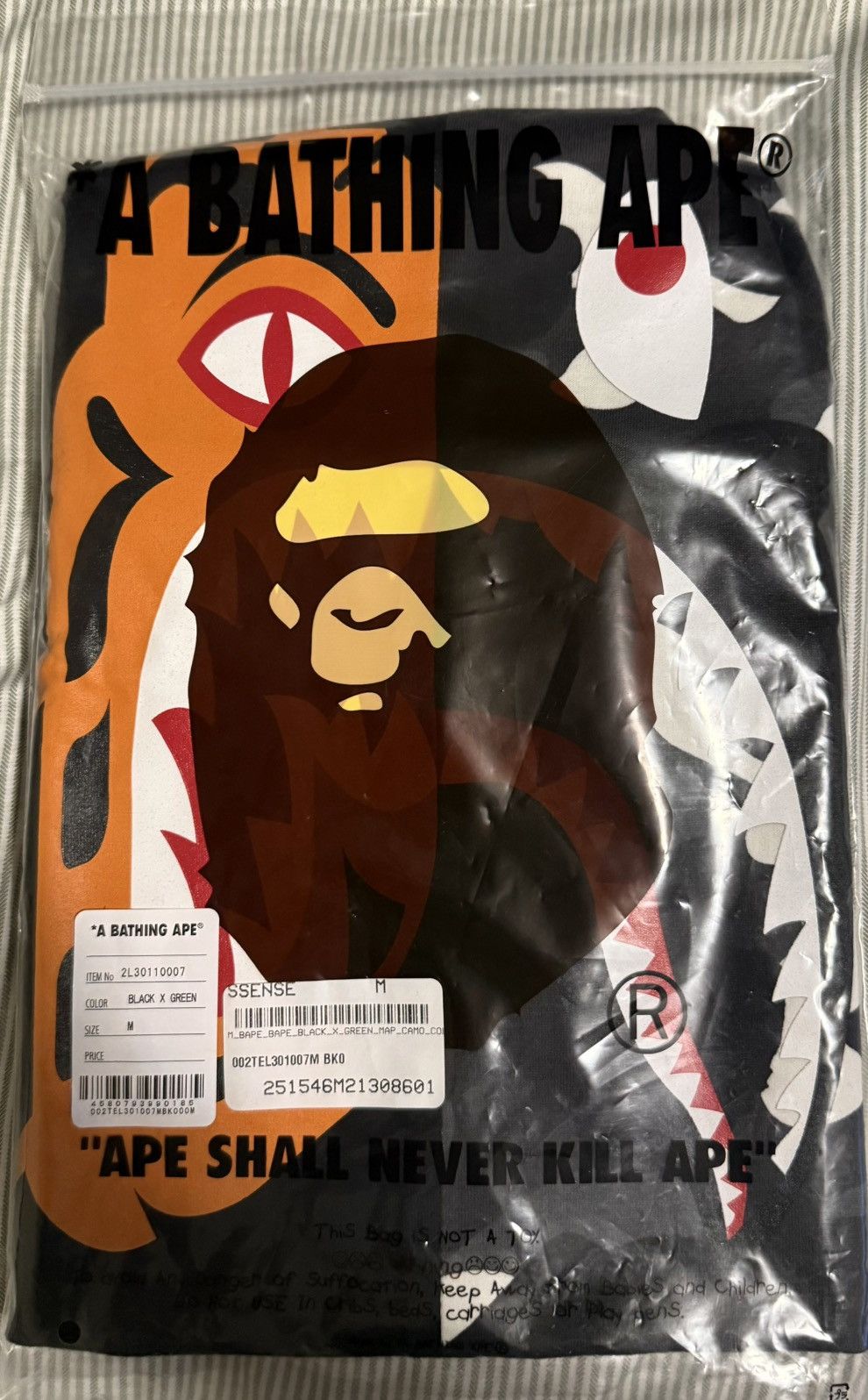 Bape Bape City Camo Tiger Shark Size US M / EU 48-50 / 2 - 3 Thumbnail