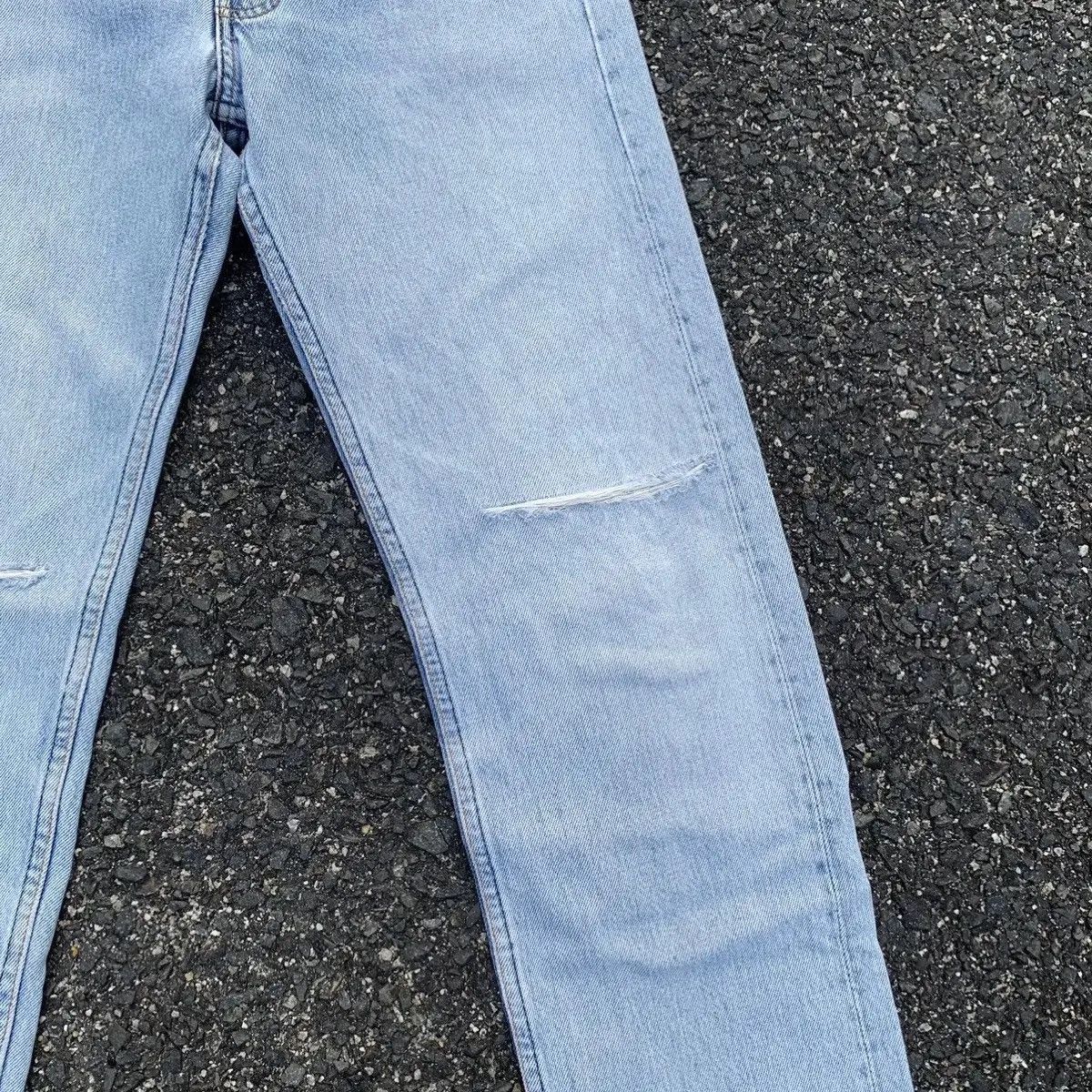 Levi's Ripped Levi’s 501 Jeans Light Wash Levis Denim Pants Size US 27 - 6 Thumbnail