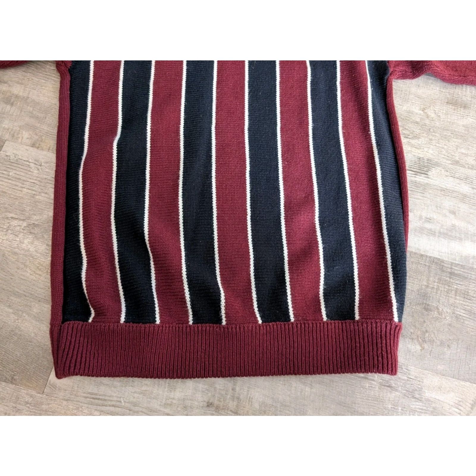 Vintage VINTAGE Gitano Striped Crew Neck Sweater Mens Size M Burgundy Black Long Sleeve 80s 90s Classic Size US M / EU 48-50 / 2 - 4 Thumbnail