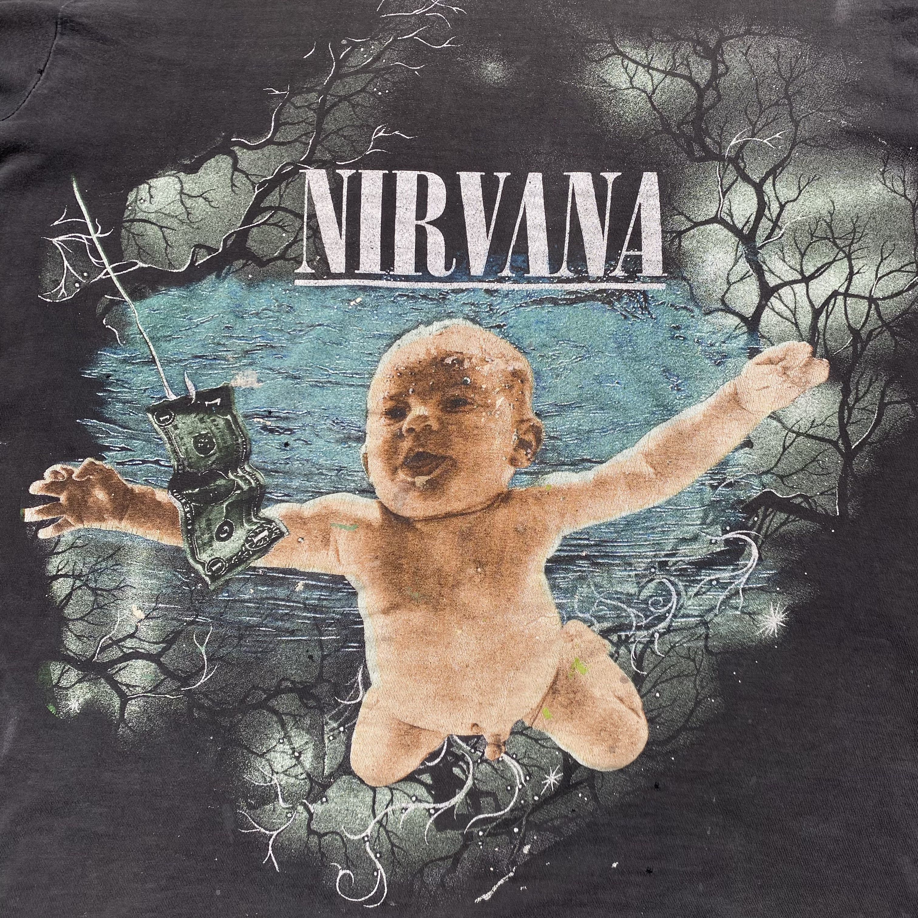 Nirvana Vintage 90s Nirvana Nevermind Thrashed Distressed Rock Tee Size US M / EU 48-50 / 2 - 9 Thumbnail