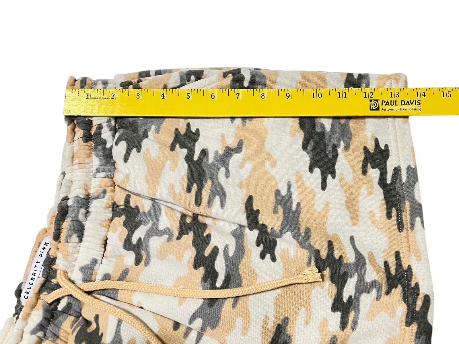 Other Celebrity Pink Shorts Junior/Ladies XL Camo Yellow Gray Tie Size 31" - 10 Thumbnail
