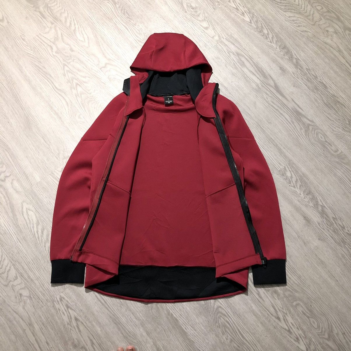 Oakley 2000s Oakley Logo Outdoor Tech Softshell Jacket Ziphoodie Size US L / EU 52-54 / 3 - 12 Thumbnail