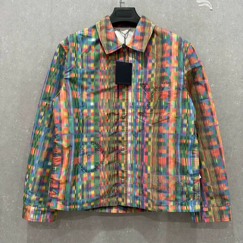 Louis Vuitton Louis Vuitton Spring and Summer Capsule Series Colored Pla Size US M / EU 48-50 / 2 - 1 Thumbnail
