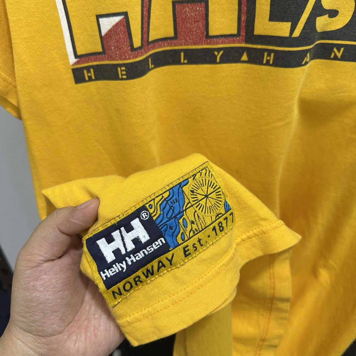 Helly Hansen × Vintage Rare Helly Hansen Tee Size US M / EU 48-50 / 2 - 5 Thumbnail