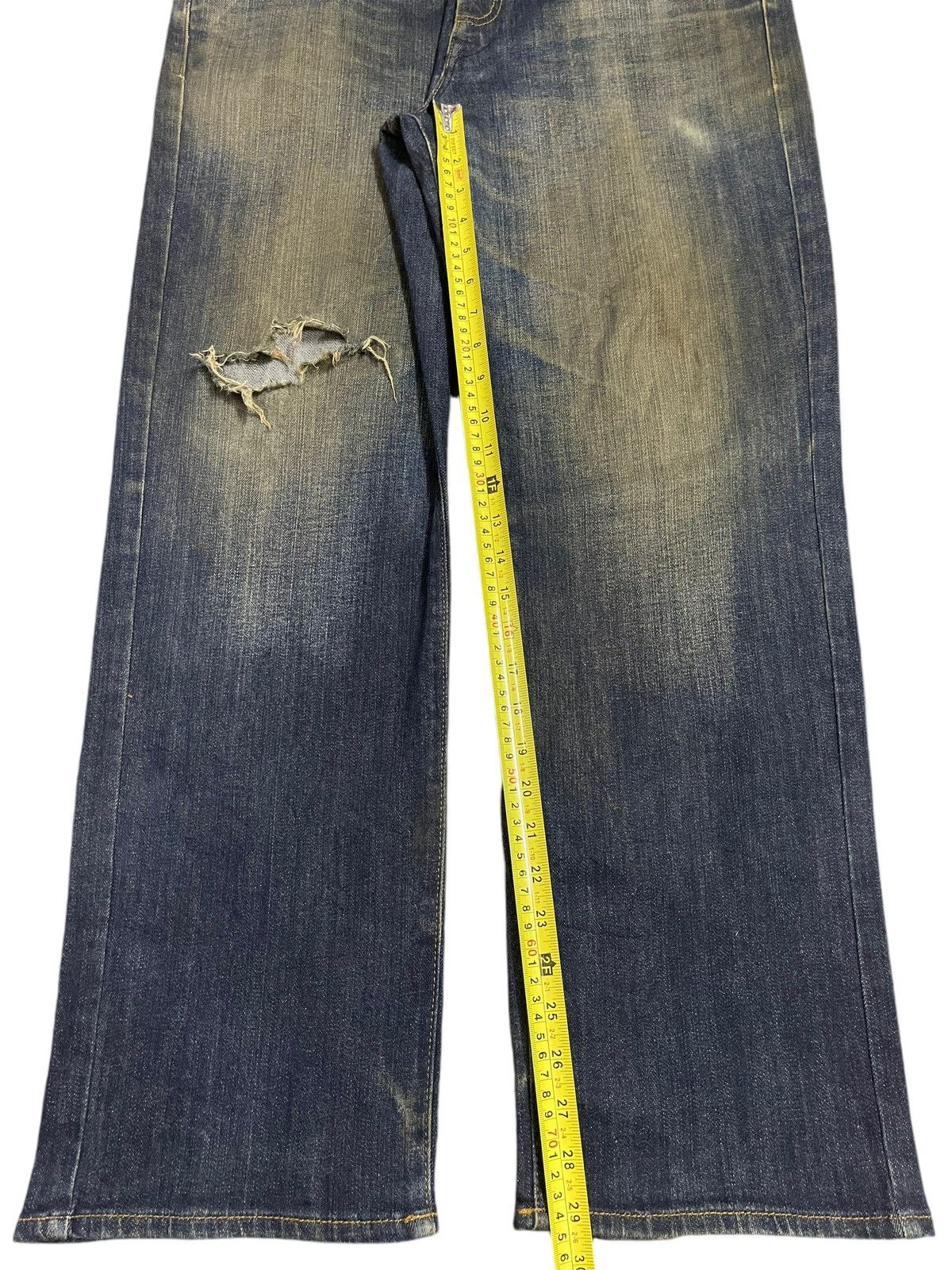 Japanese Brand Vintage Japanese Brand Blue Mud Wash Style Loose Jeans Size US 34 / EU 50 - 13 Thumbnail