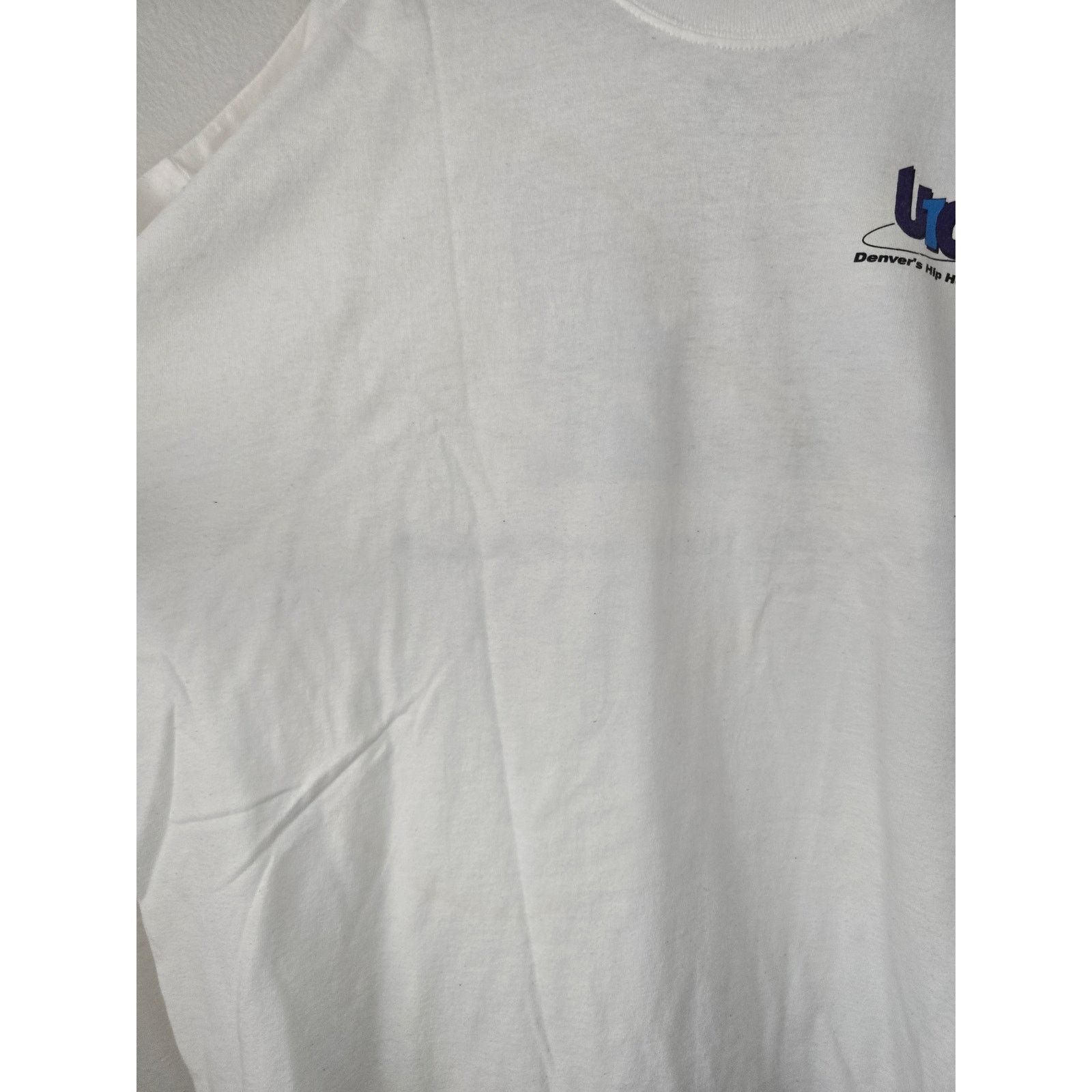 Gildan Vintage Radio Shirt U102 Denvers Hip Hop & R&B White XXL Tee Size US XXL / EU 58 / 5 - 7 Thumbnail