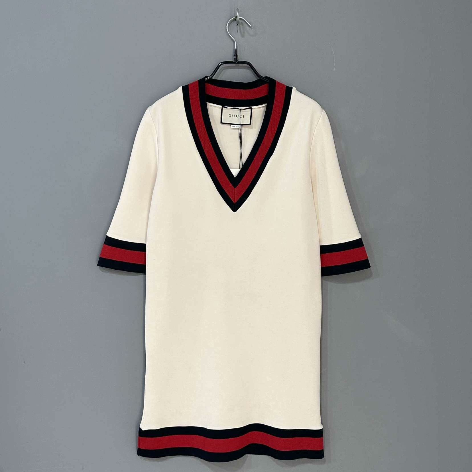 Gucci Gucci Striped T-Shirt S Women Size S / US 4 / IT 40 - 1 Thumbnail