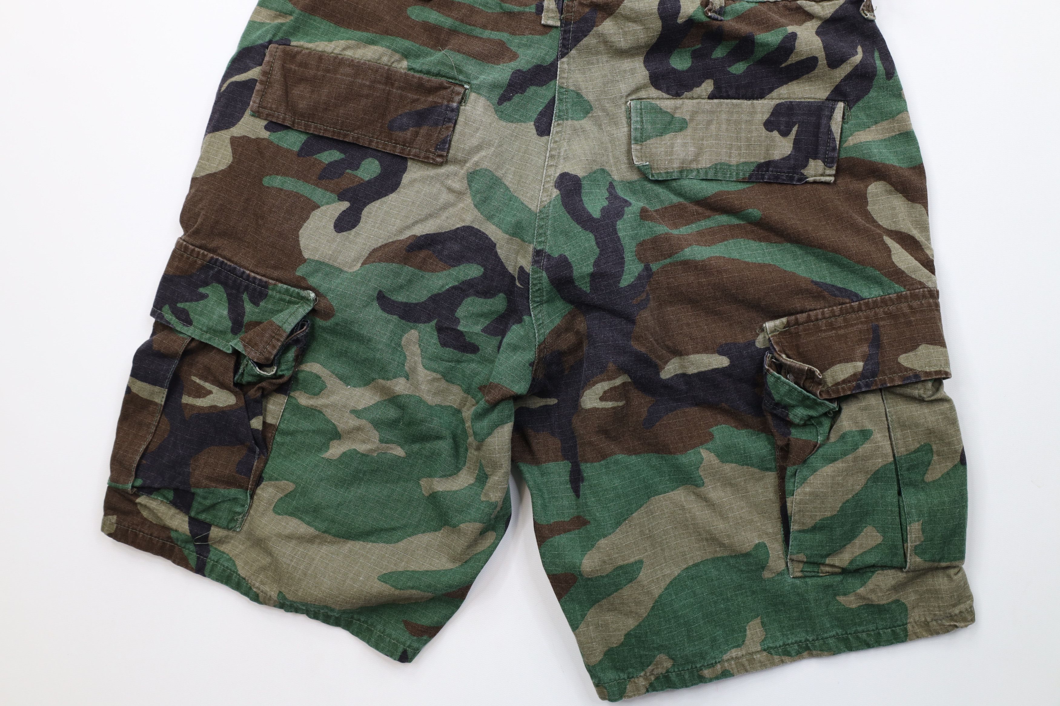 Vintage Vintage 90s Streetwear Military Cargo Shorts Camouflage Size US 32 / EU 48 - 11 Thumbnail