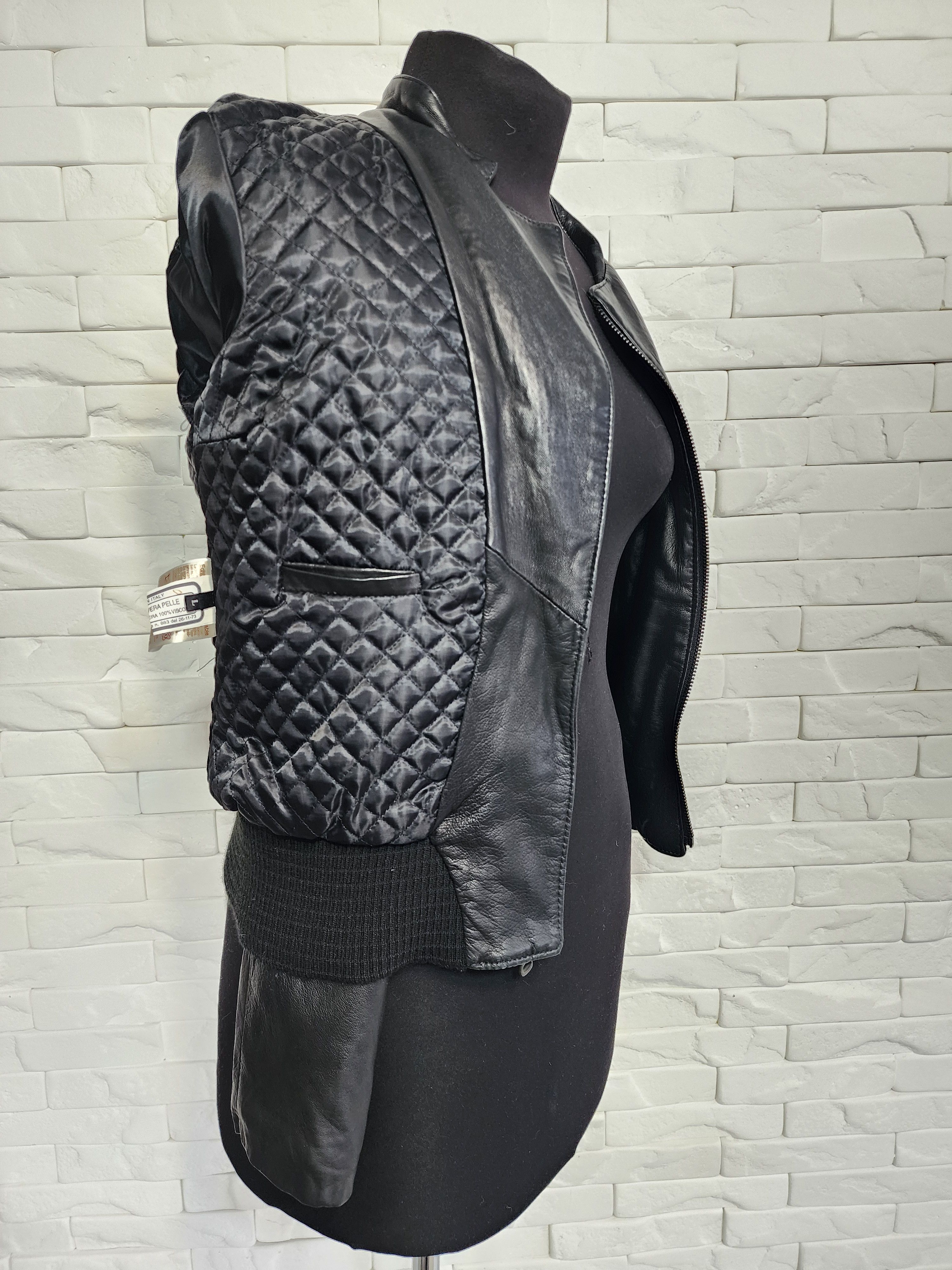 Other Black Leather Women's Jacket: Zippered Stand-Up Collar. Size L / US 10 / IT 46 - 9 Thumbnail