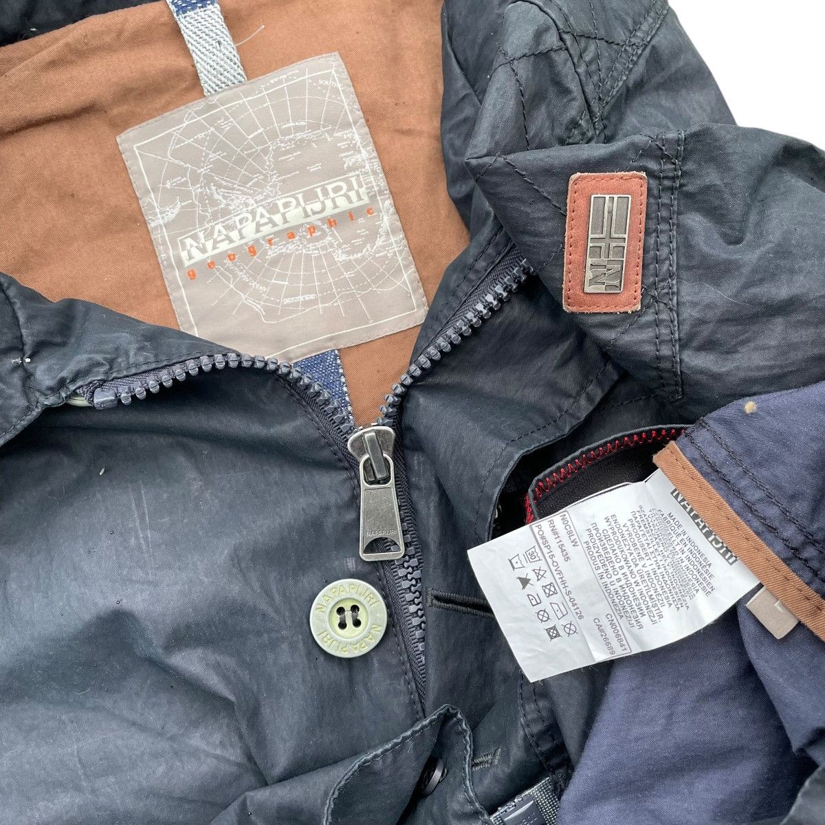 Napapijri × Vintage VINTAGE NAPAPIJRI GEOGRAPHIC COAT PARKAS JACKET Size US L / EU 52-54 / 3 - 6 Thumbnail
