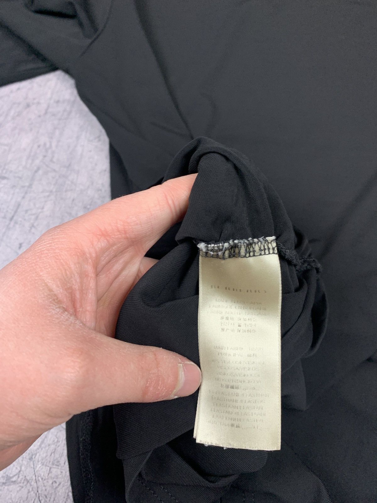 Burberry Designer Burberry London Black Long Sleeve T-Shirt Size M Size M / US 6-8 / IT 42-44 - 8 Thumbnail
