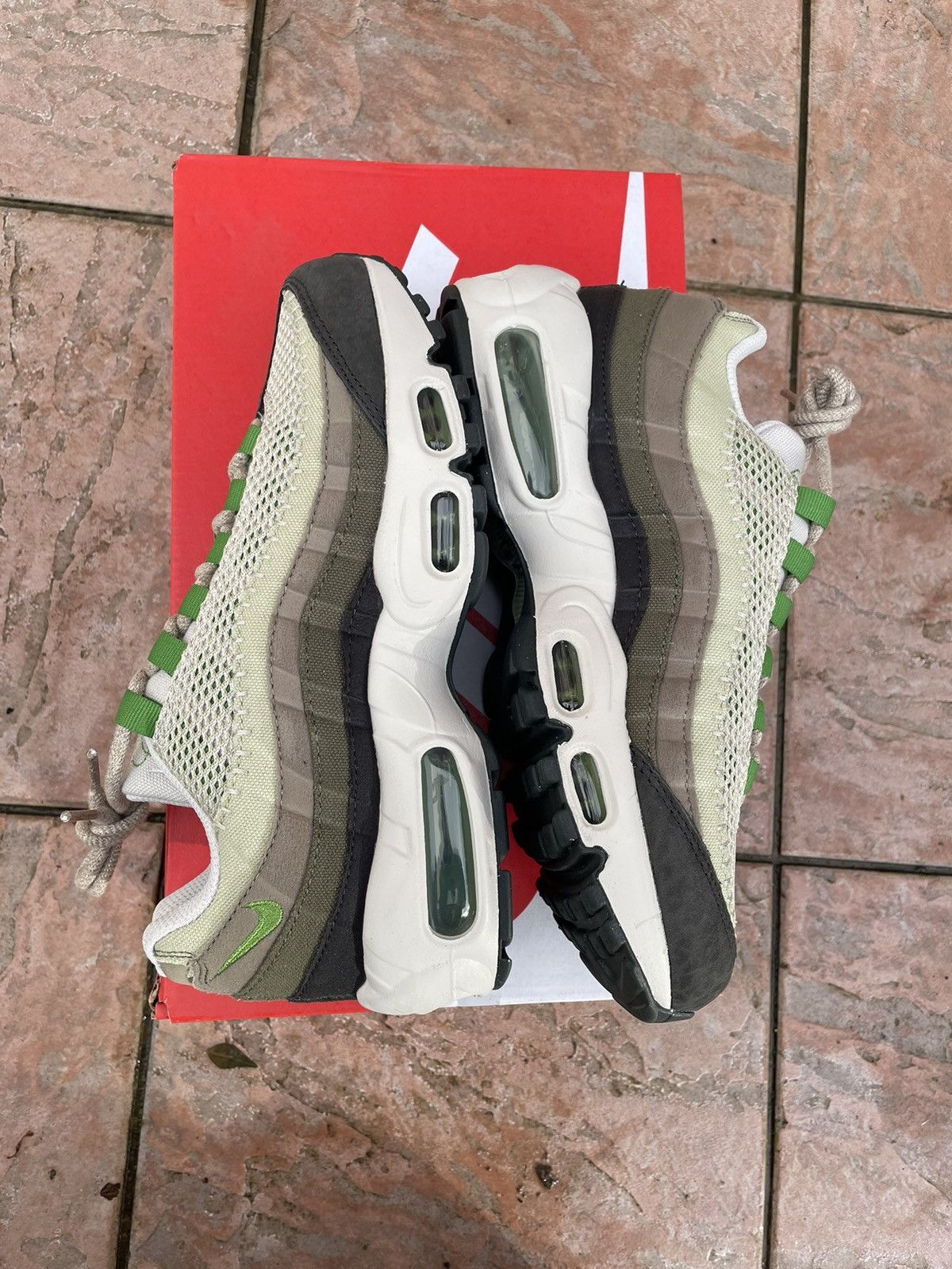Nike Air Max 95 Earth Day Green Size US 6.5 / IT 36.5 - 1 Thumbnail