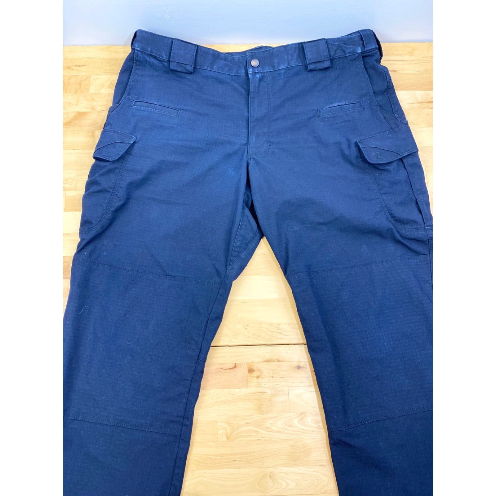 Vintage 5.11 Tactical Mens Cargo Pants 40x30 Navy Blue 5.11 Taclite Pro Outdoor Inseam 30 Regular Size 40 Mens Pants Blue Size US 40 / EU 56 - 2 Thumbnail