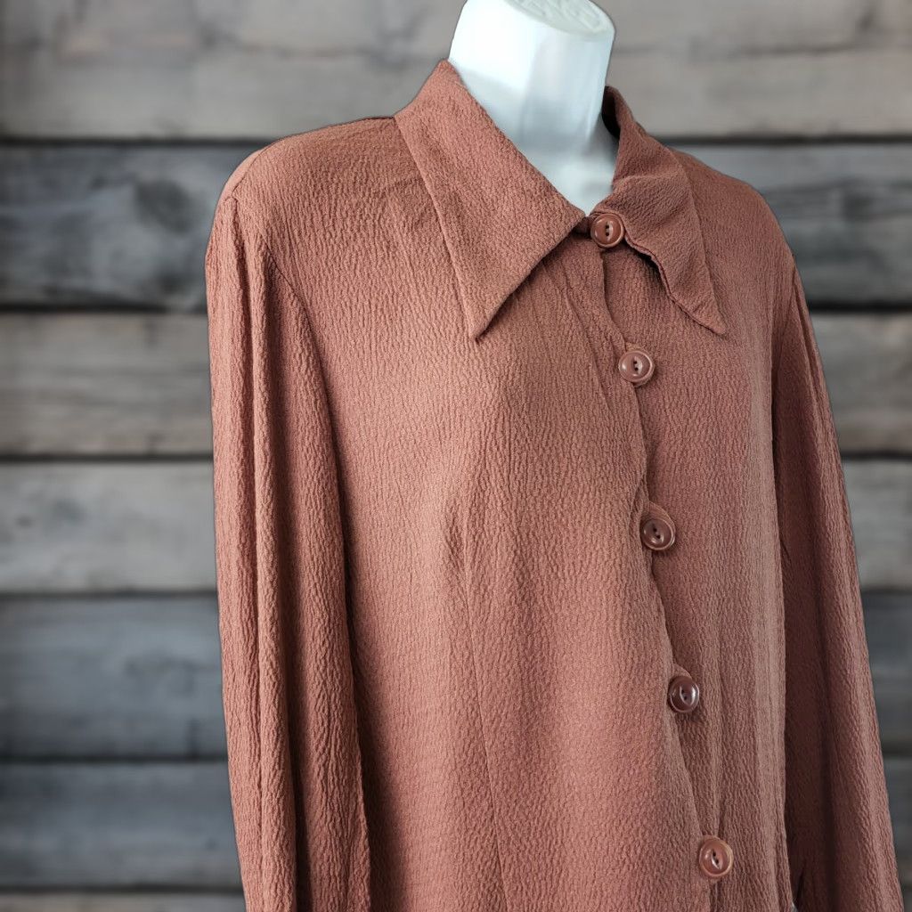 Vintage Terry Ward Womens Button Front Top Large Reddish Brown Long Sleeve Crepe Shirt Women Top Button-Up Size L / US 10 / IT 46 - 1 Thumbnail