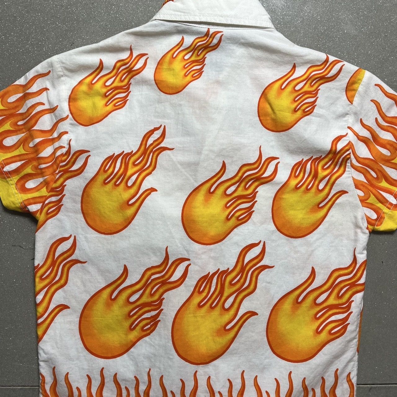 Other Solarcell Brand Flame Graphic Shirt Size M / US 6-8 / IT 42-44 - 8 Thumbnail
