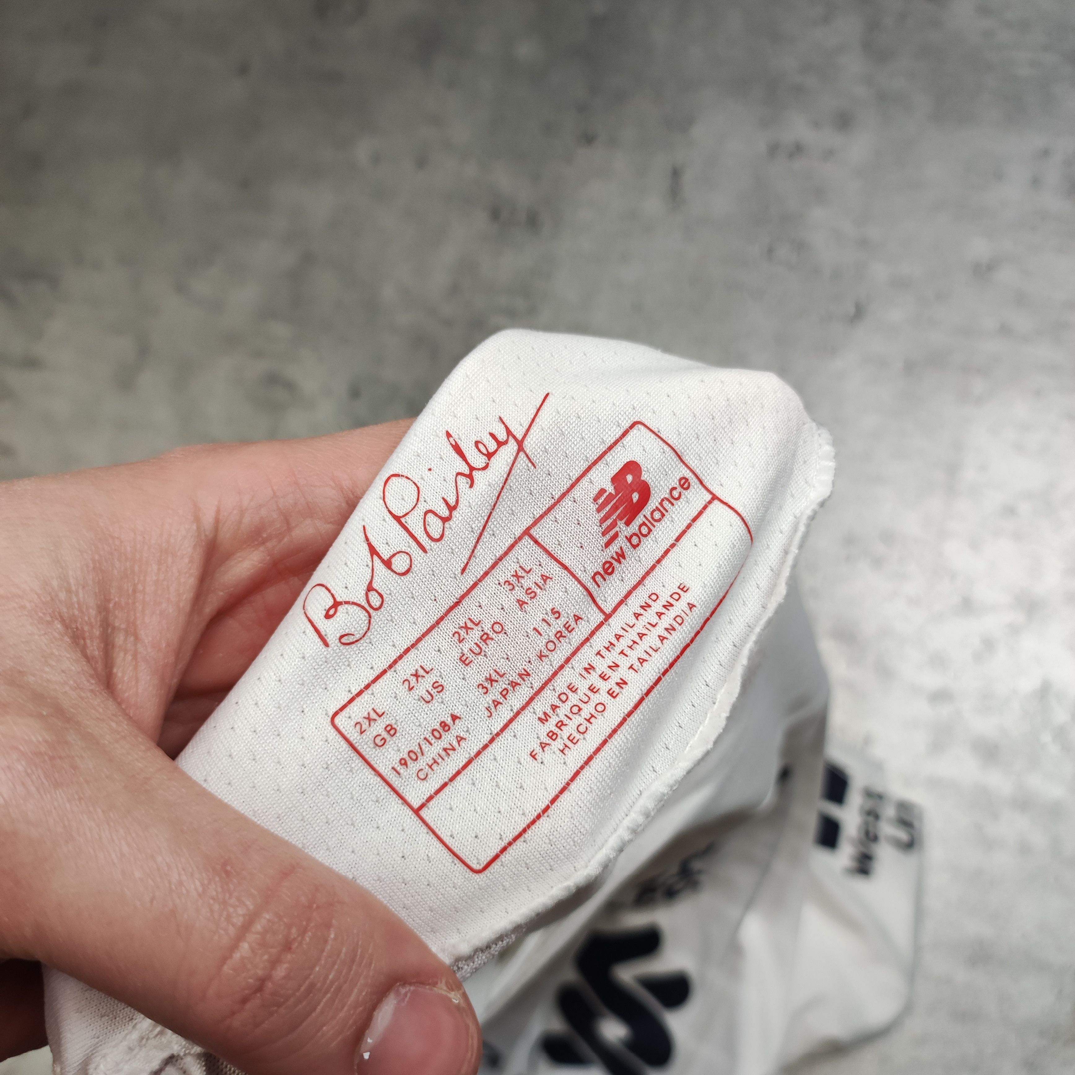 Vintage Soccer Football Liverpool 2019 Away New Balance Jersey Size US XXL / EU 58 / 5 - 7 Thumbnail