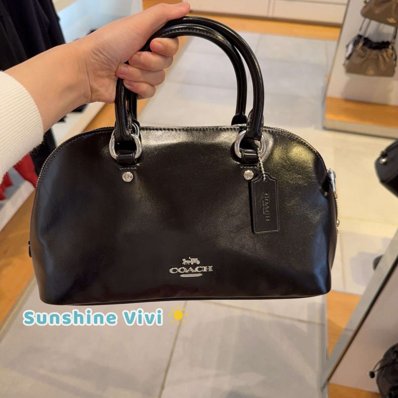 Coach NWT Coach Lara Bag Satchel Leather Handbag CDV19 Black Size ONE SIZE - 1 Thumbnail