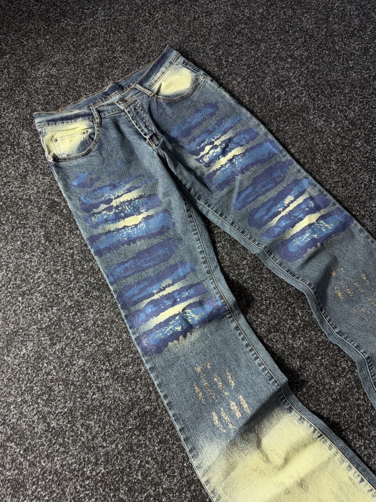 If Six Was Nine × Japanese Brand × Le Grande Bleu (L.G.B.) Vintage 2000s Japanese style Y2K Denim Faded Flared Pants Size 28" / US 6 / IT 42 - 6 Thumbnail