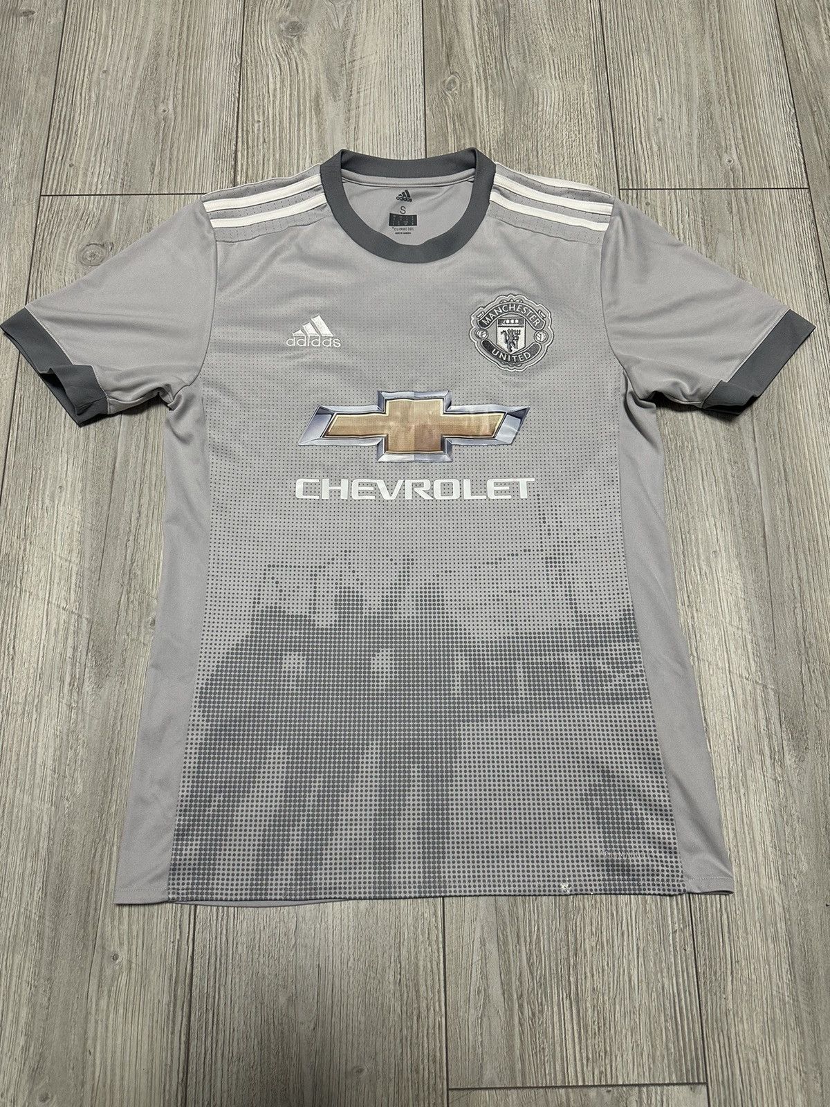 Adidas Manchester United 2017/2018 Adidas Third Soccer Jersey Gray Size US S / EU 44-46 / 1 - 1 Thumbnail