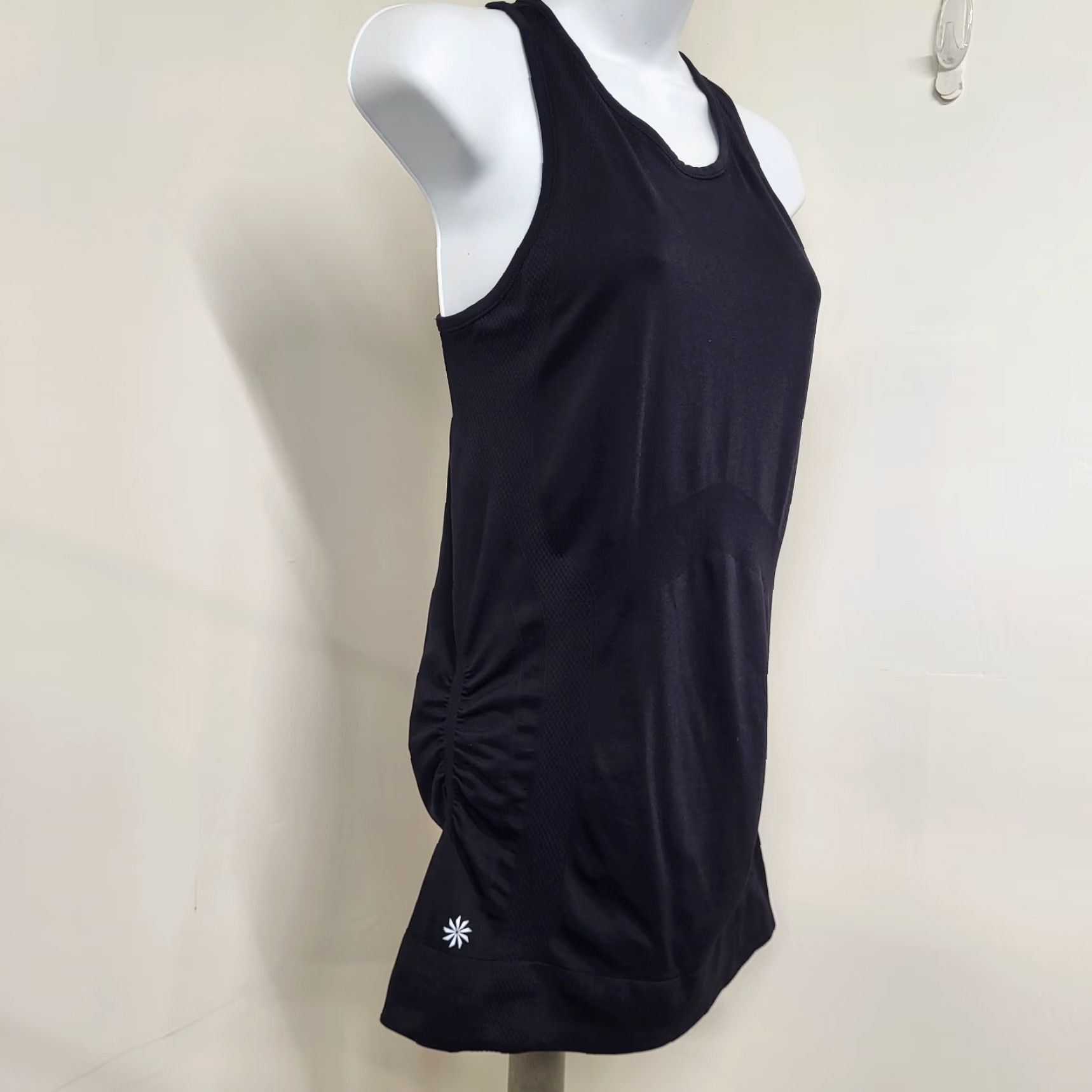 Athleta Athleta Tank Top Women's Size M Speedlight Glow Seamless Spiced Cabernet Shimmer Size M / US 6-8 / IT 42-44 - 2 Thumbnail