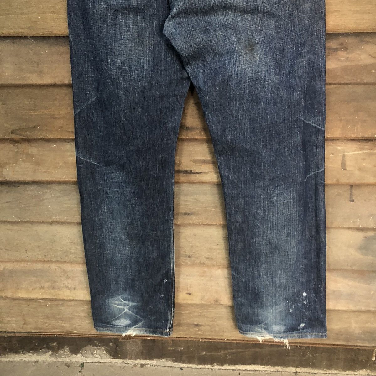 Levi's Levis Strauss & Co 501 Distressed Denim jeans Pants #7322 Size US 35 - 14 Thumbnail