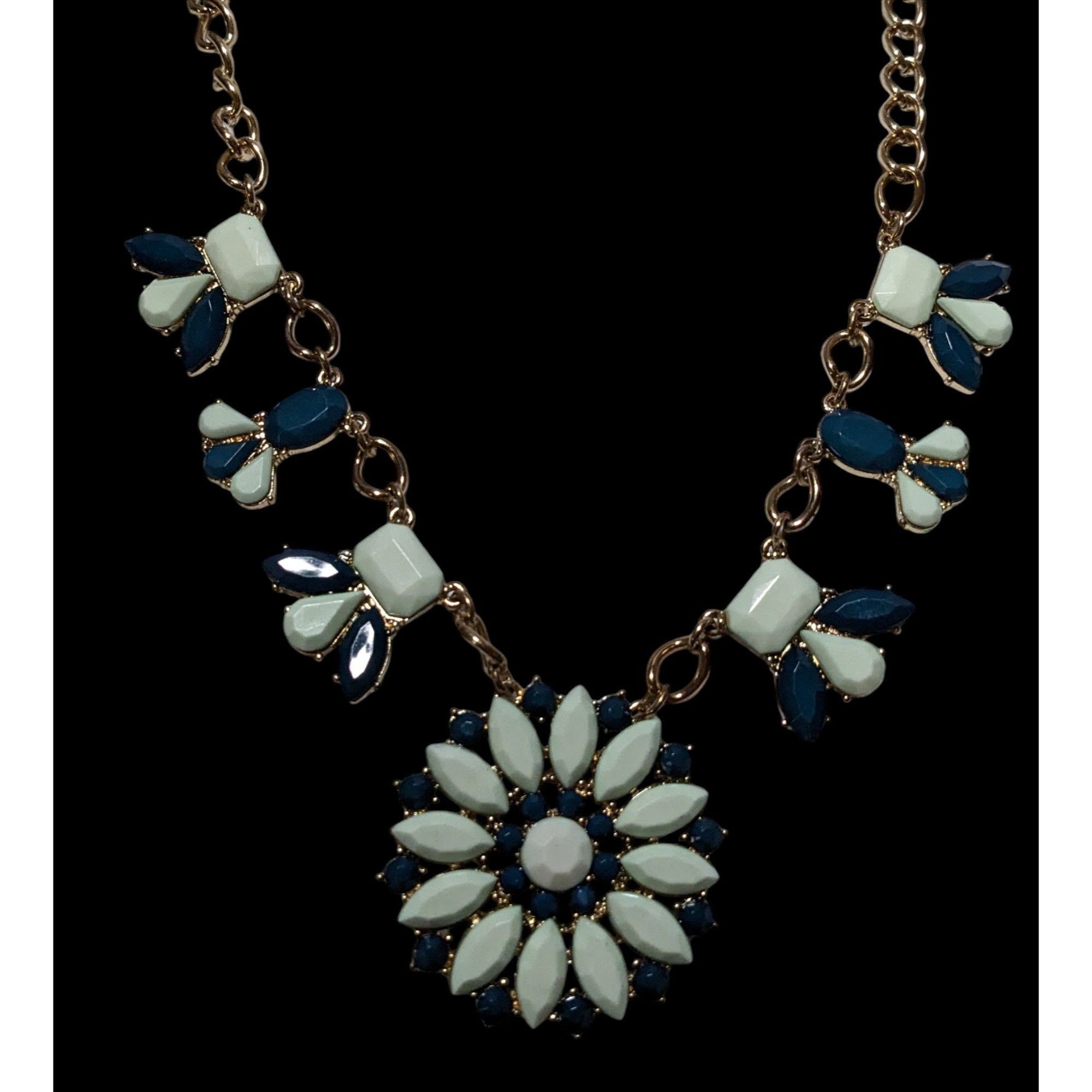 J.Crew Preppy JCrew Blue Flower Statement Necklace Size ONE SIZE - 2 Thumbnail