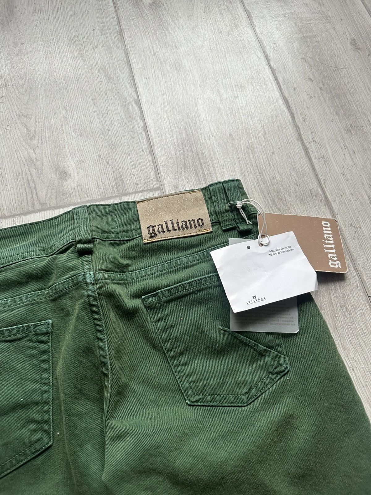 John Galliano John Galliano Distressed Straight Jeans Size 29" - 14 Thumbnail