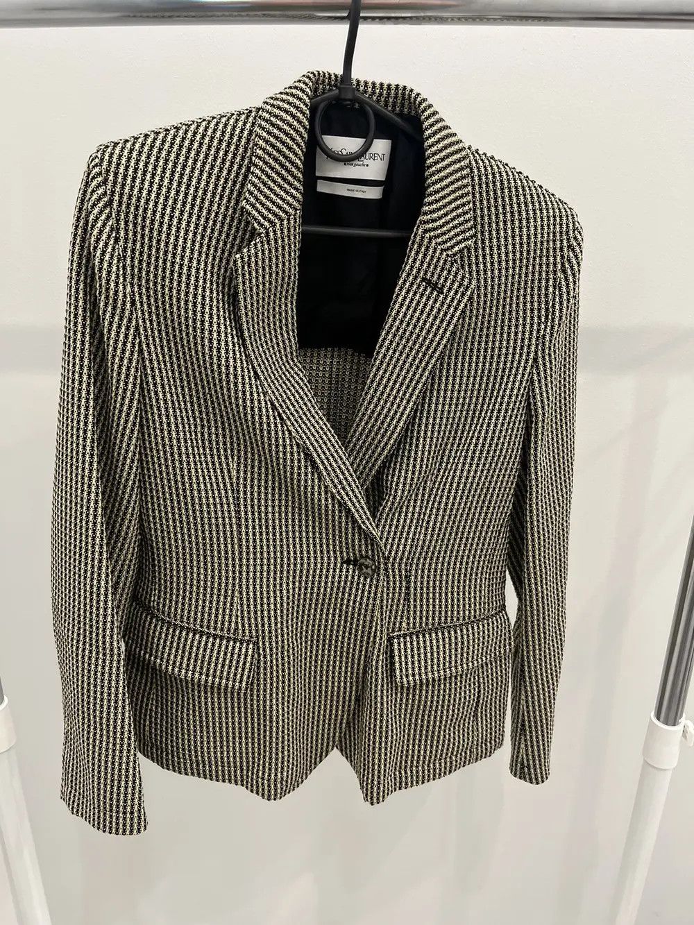 Yves Saint Laurent Yves Saint Laurent Rive Gauche Open Back Blazer Jacket Size S / US 4 / IT 40 - 1 Thumbnail