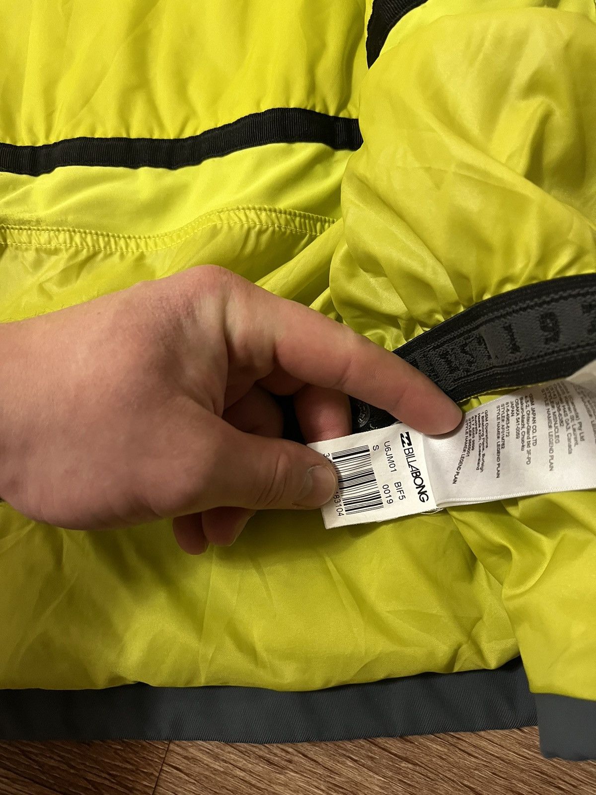 The Mountain Billabong Ski Outdoor Gore-Tex Jacket Size US S / EU 44-46 / 1 - 7 Thumbnail