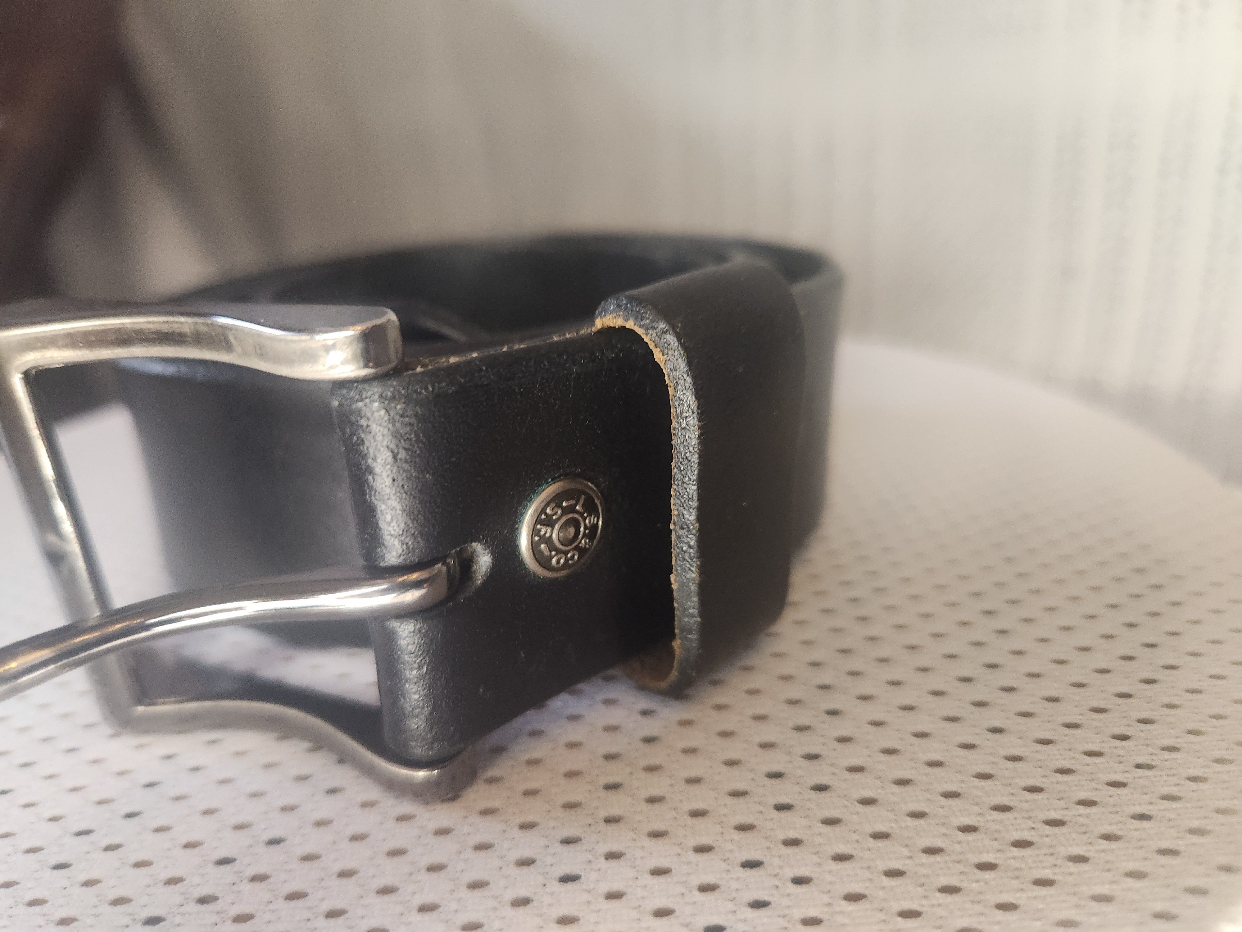 Levi's belt buckle Size 38 - 2 Thumbnail