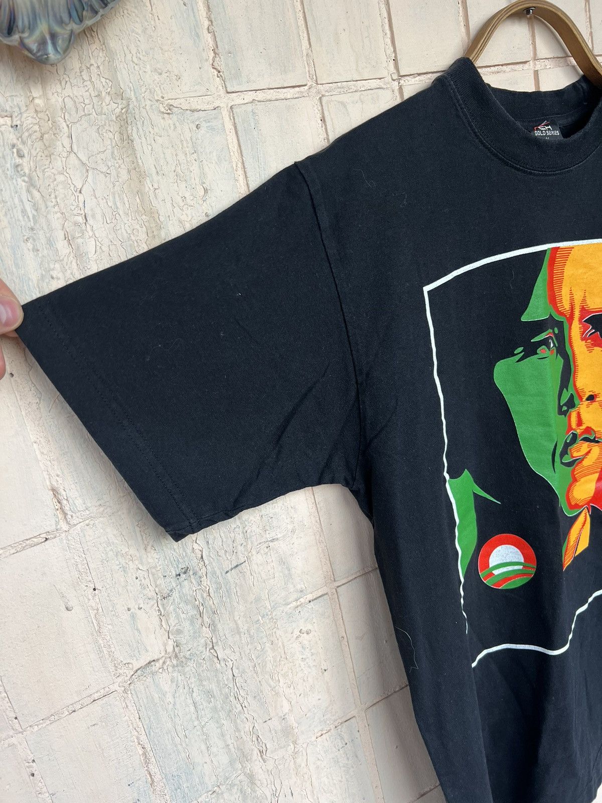 Other Vintage BARACK OBAMA First African American President shirts Size US S / EU 44-46 / 1 - 2 Thumbnail